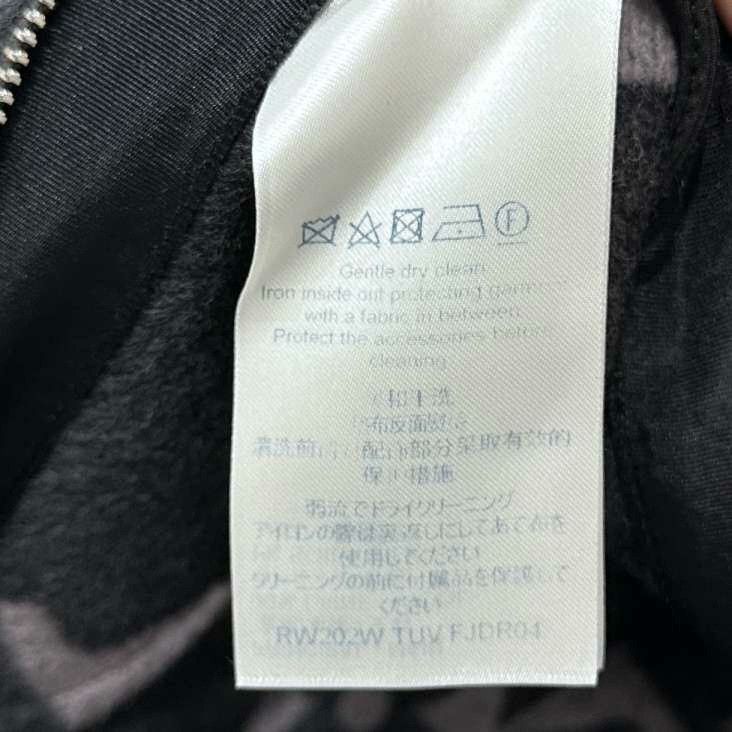 Louis Vuitton Louis Vuitton Jacket S Women Size S / US 4 / IT 40 - 4 Thumbnail