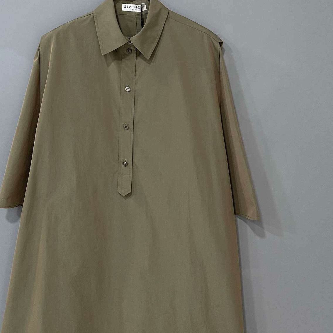 Givenchy Givenchy Oversized Shirt xs Men Size US XS / EU 42 / 0 - 2 Thumbnail