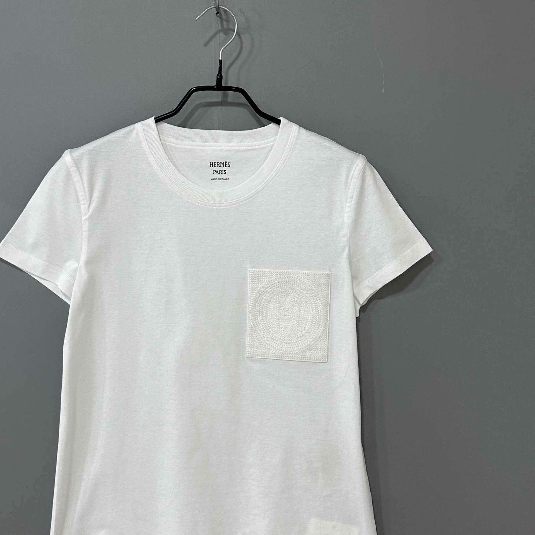 Hermes Hermes Retro White T-Shirt XS Women Size XS / US 0-2 / IT 36-38 - 2 Thumbnail