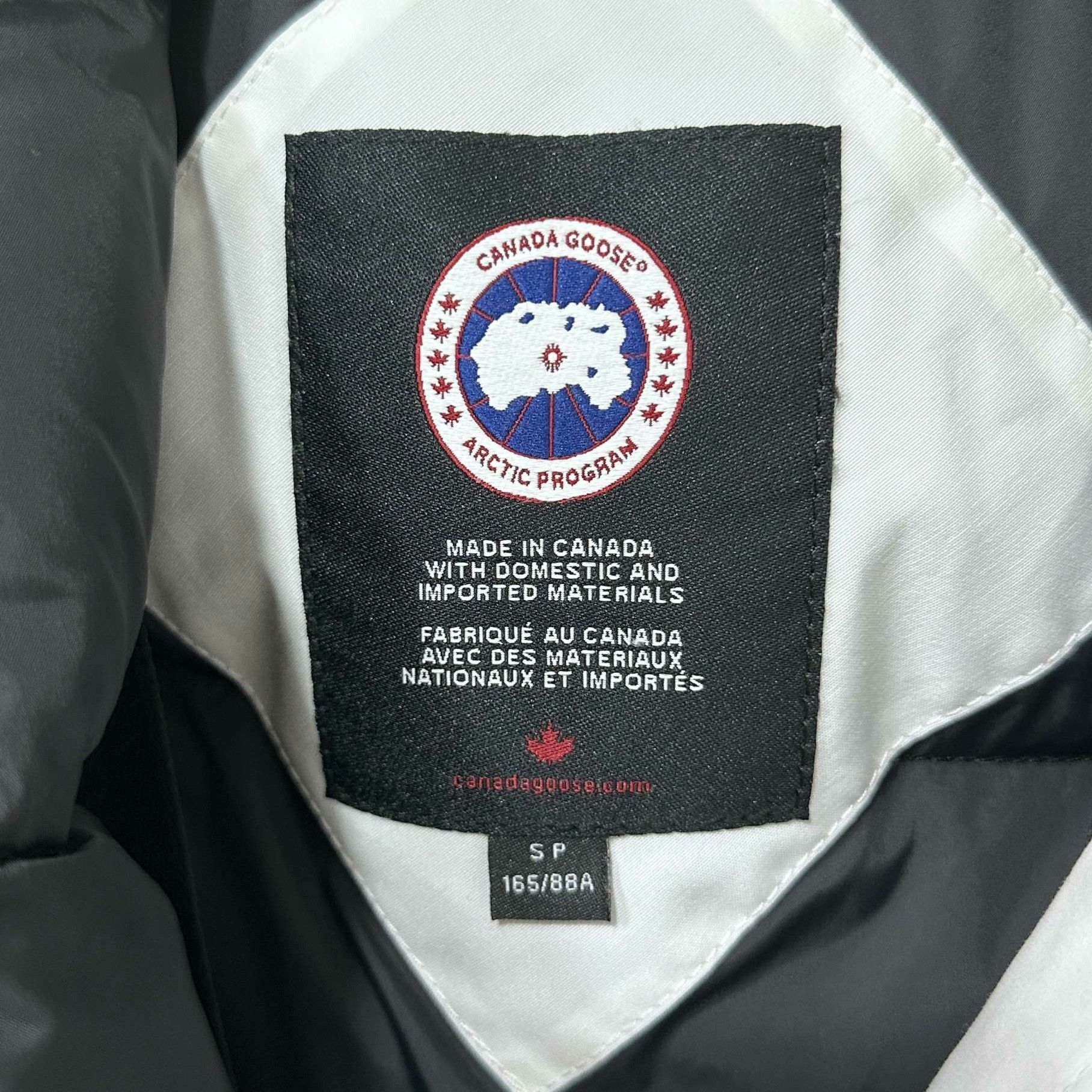 Canada Goose Canada Goose Down White Heavy Coat s Men Size US S / EU 44-46 / 1 - 5 Thumbnail