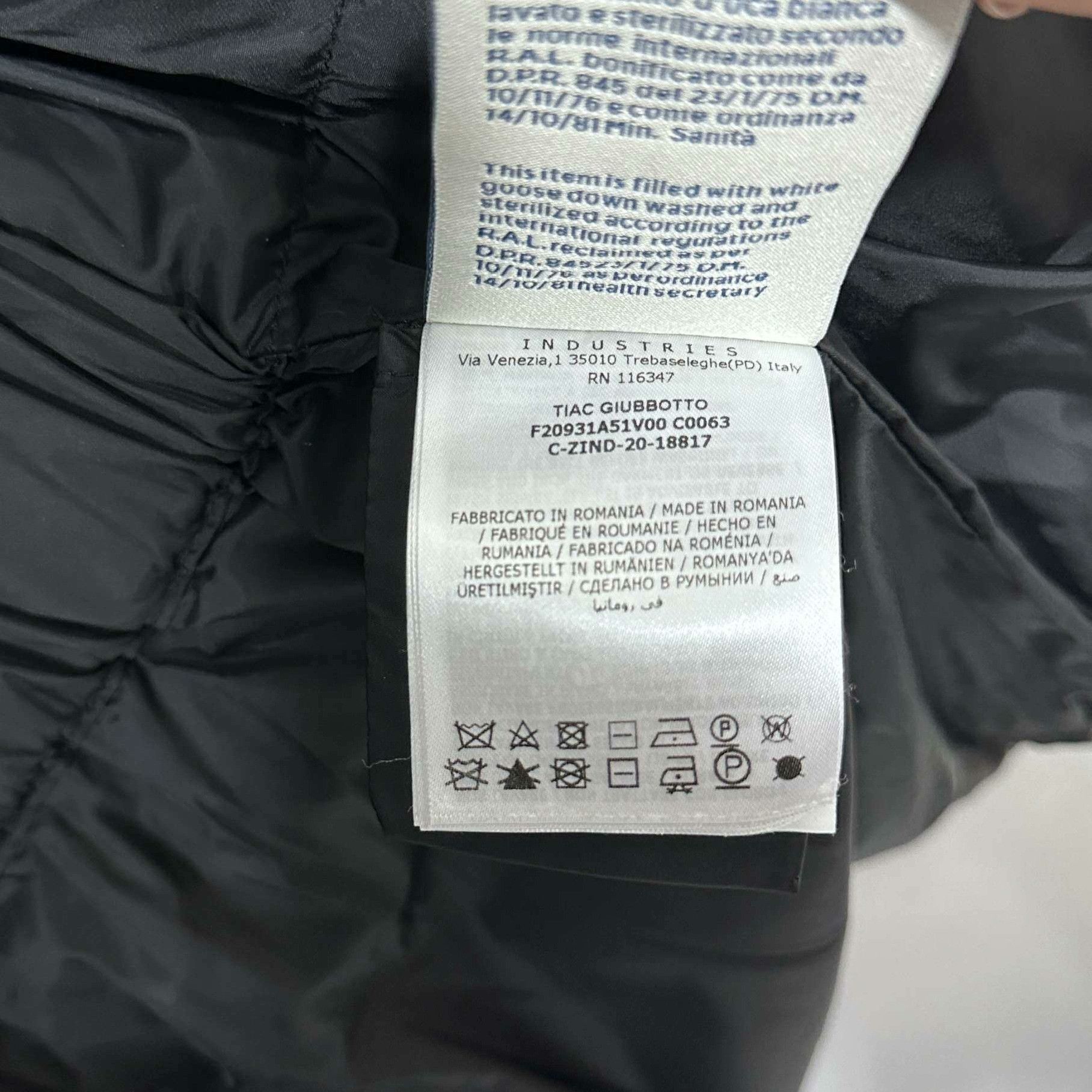 Moncler Moncler Retro Down Black Down Jacket XS Women Size XS / US 0-2 / IT 36-38 - 5 Thumbnail