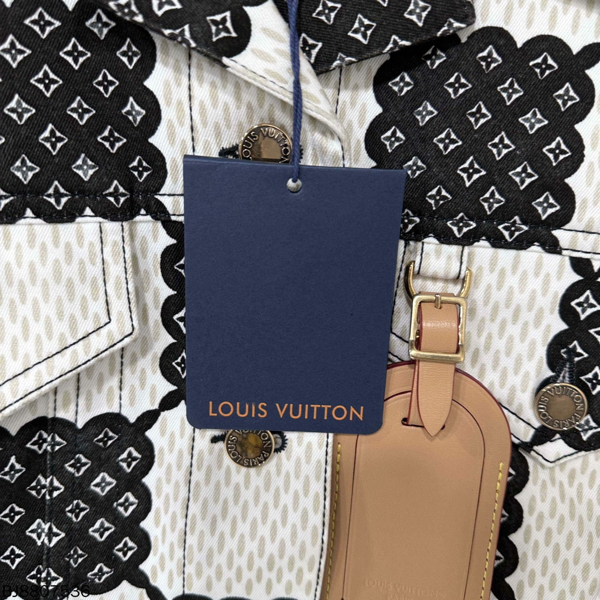 Louis Vuitton Louis Vuitton Denim Jacket 40 Women Size M / US 6-8 / IT 42-44 - 7 Thumbnail