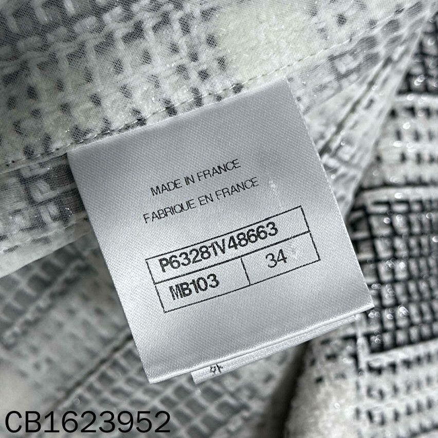 Chanel Chanel Plaid Yellow Jacket M Women Size M / US 6-8 / IT 42-44 - 5 Thumbnail