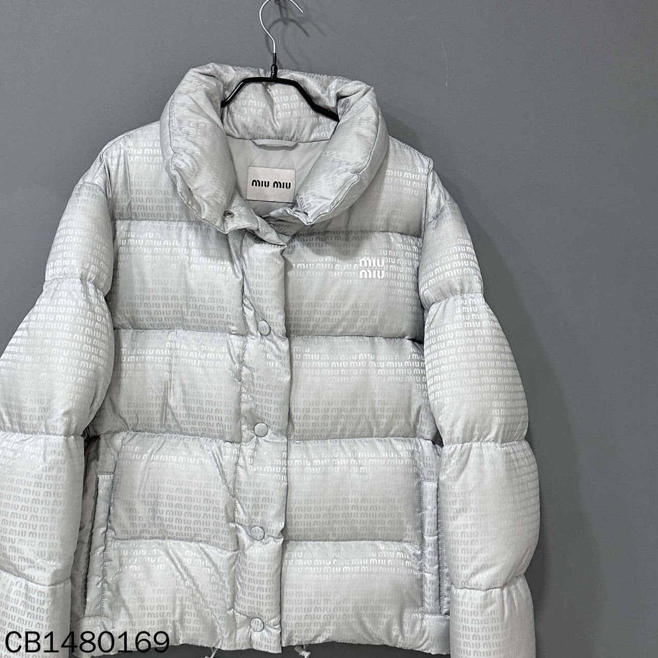 Miu Miu Miu Miu Down Silver Down Jacket S Women Size S / US 4 / IT 40 - 2 Thumbnail