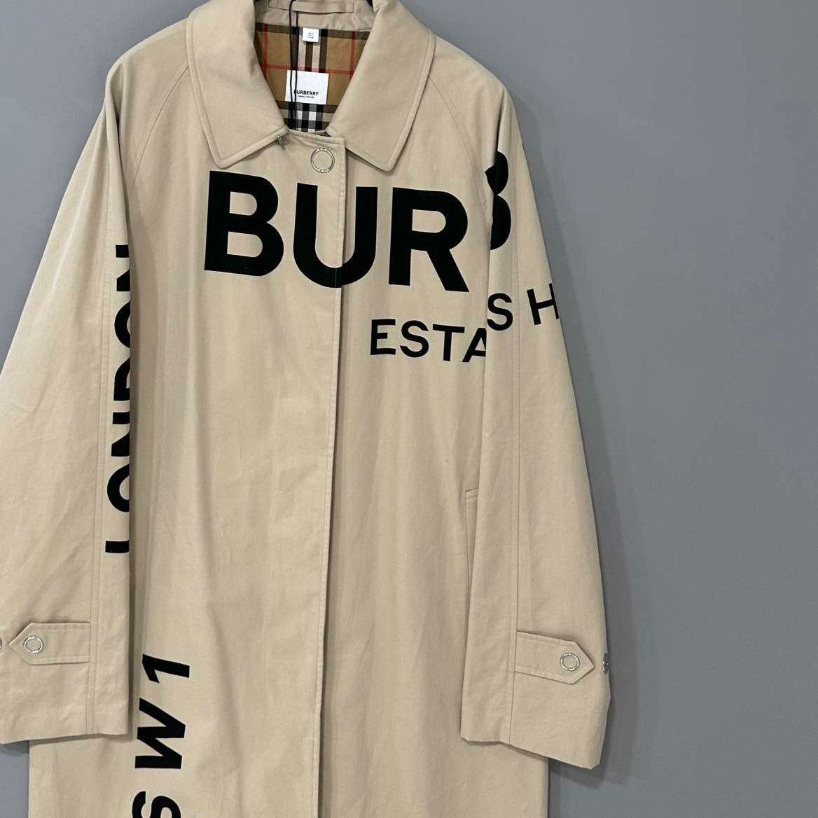 Burberry Burberry Plaid Beige Coat XS Women Size XS / US 0-2 / IT 36-38 - 2 Thumbnail