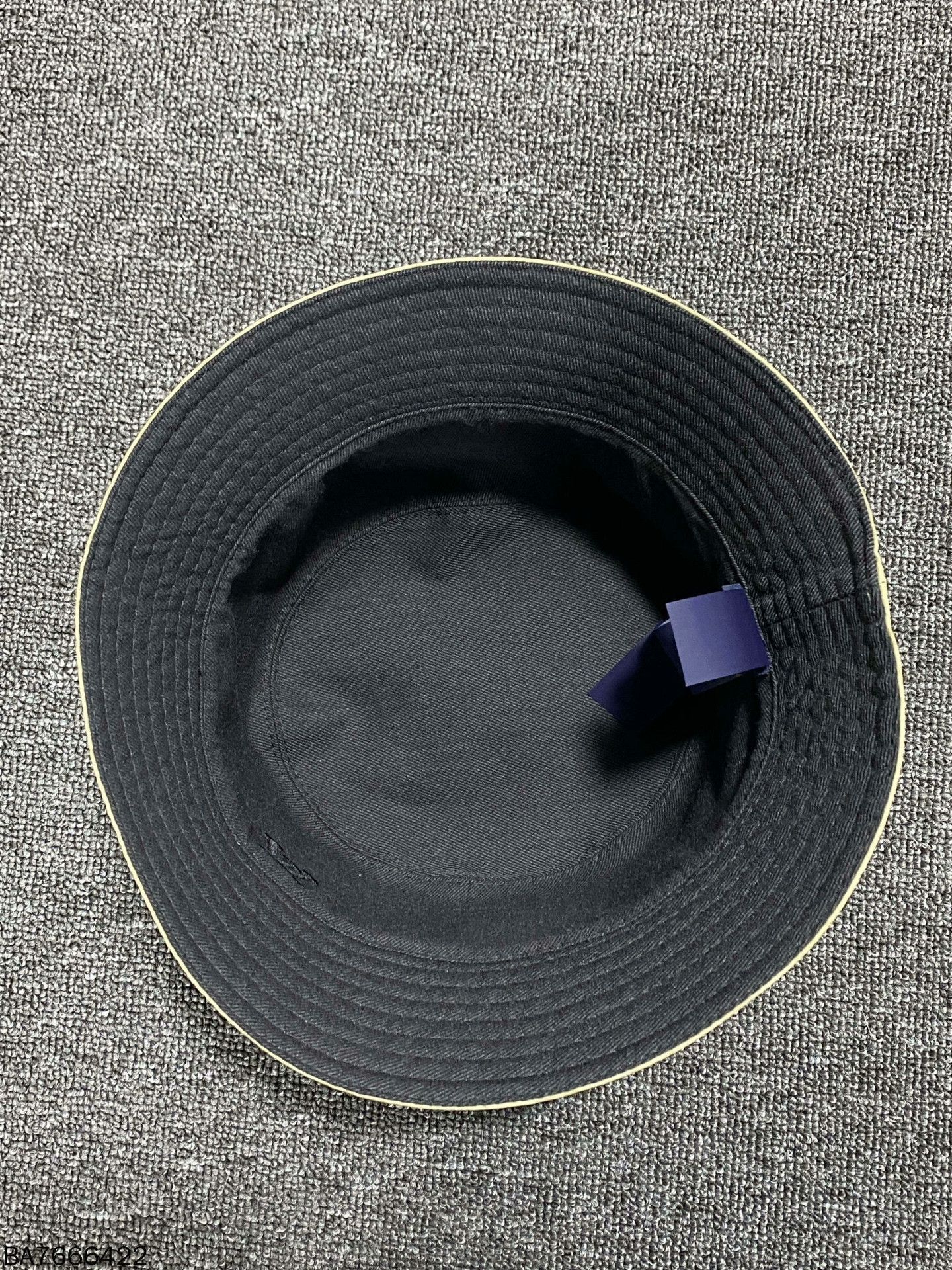 Louis Vuitton Louis Vuitton Multi Hat one size Men Size ONE SIZE - 5 Thumbnail