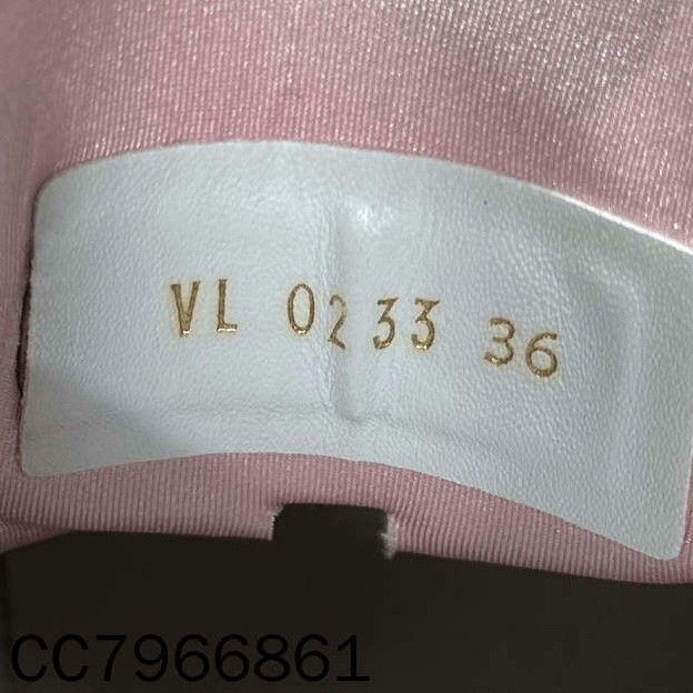 Louis Vuitton Louis Vuitton Pink Lowtop Sneakers us_6 Women Size US 6 / IT 36 - 7 Thumbnail