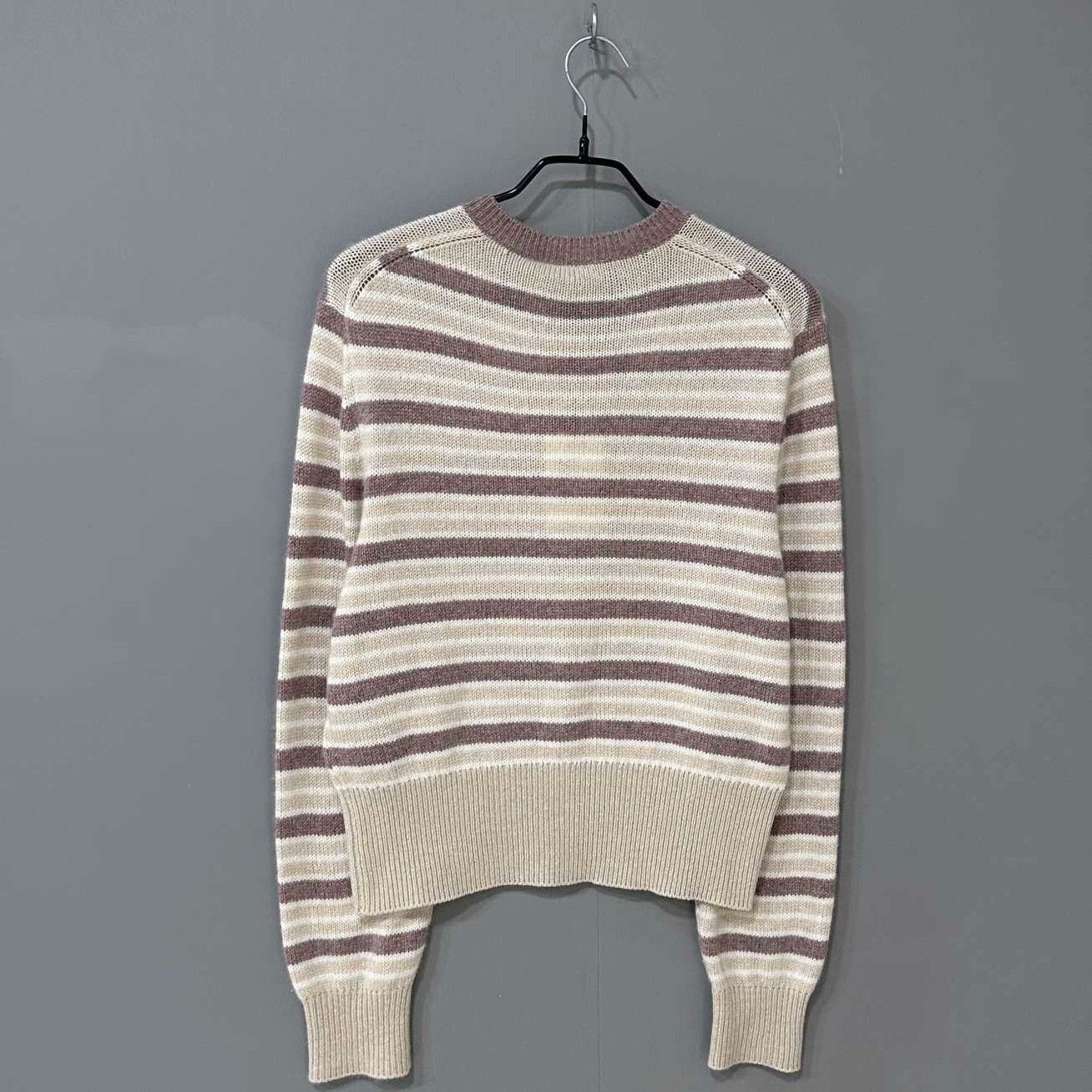 Loro Piana Loro Piana Striped Sweater XS Women Size XS / US 0-2 / IT 36-38 - 3 Thumbnail
