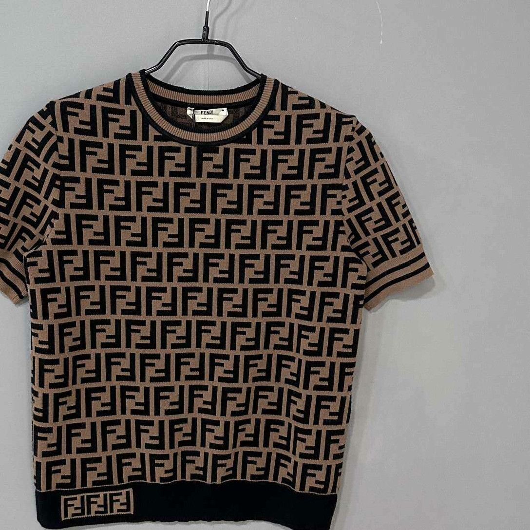 Fendi Fendi Knit Sweater XS Women Size XS / US 0-2 / IT 36-38 - 2 Thumbnail