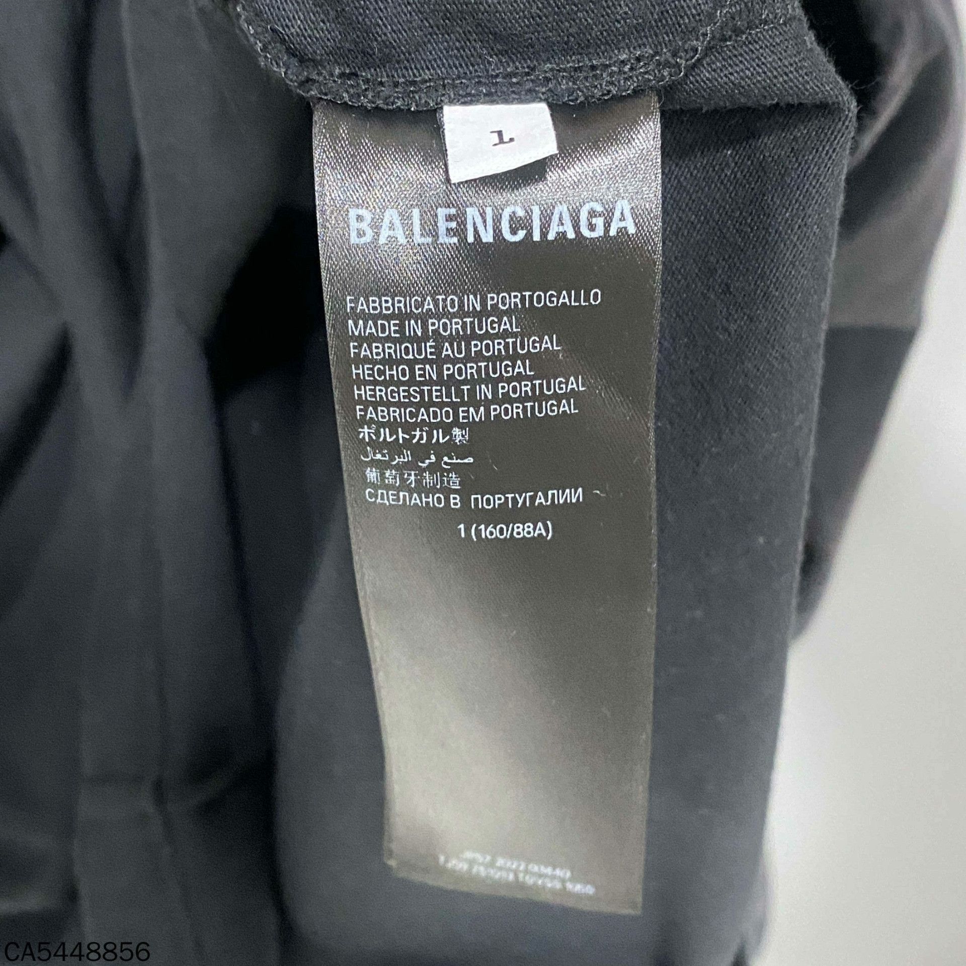 Balenciaga Balenciaga Distressed T-Shirt l Men Size US L / EU 52-54 / 3 - 6 Thumbnail
