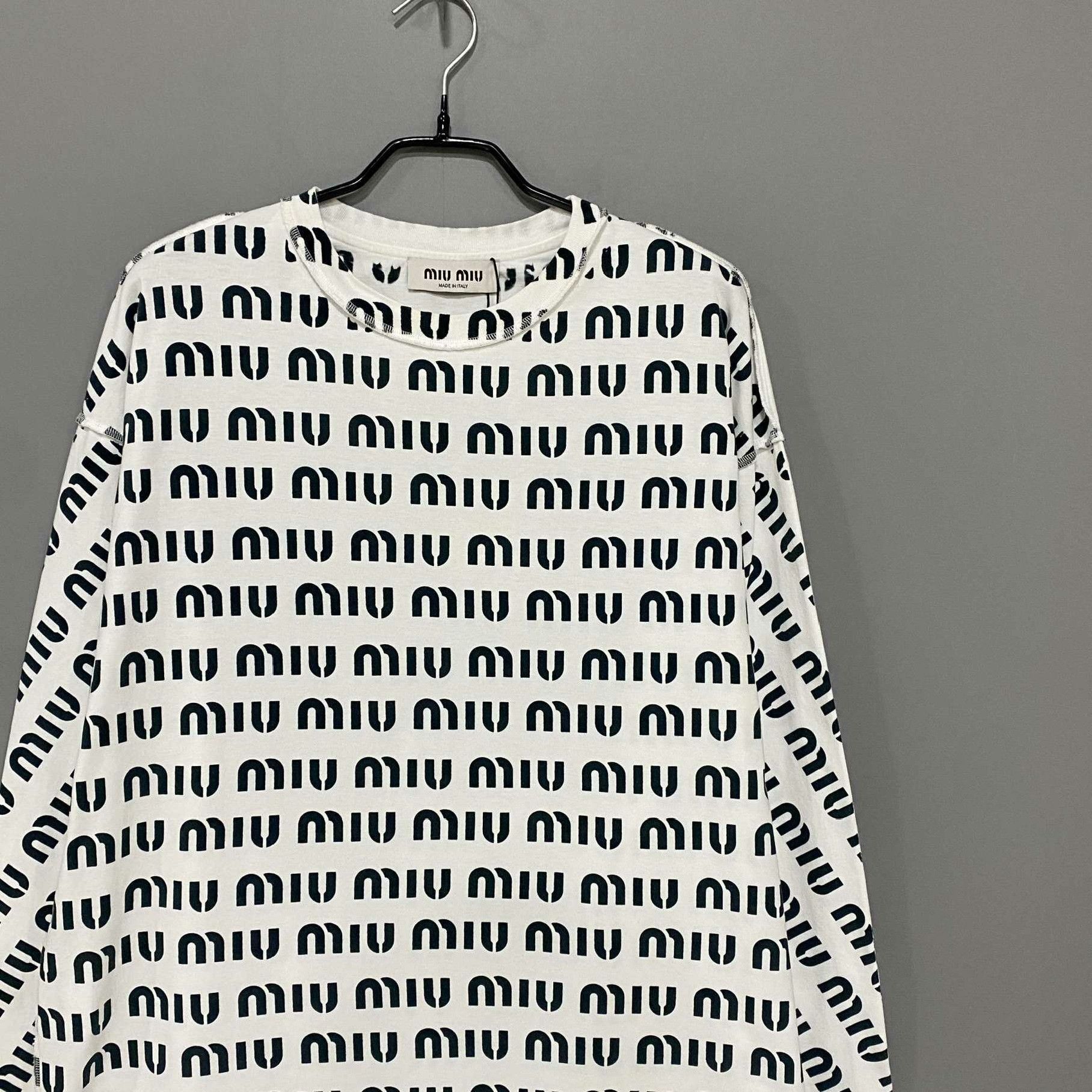Miu Miu Miu Miu Retro T-Shirt S Women Size S / US 4 / IT 40 - 2 Thumbnail