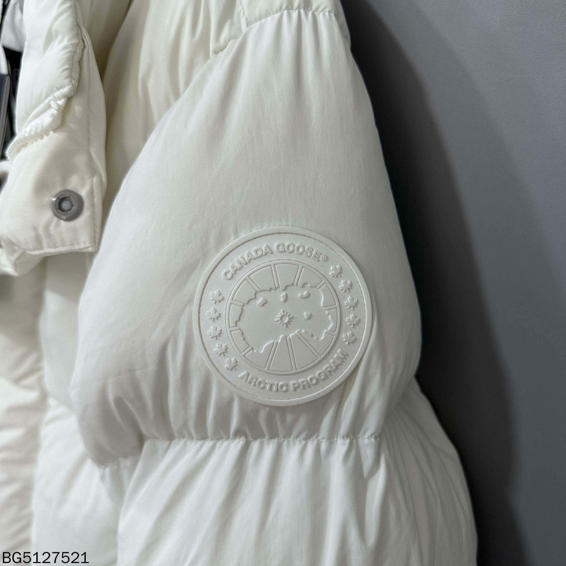 Canada Goose Canada Goose Down White Heavy Coat m Men Size US M / EU 48-50 / 2 - 6 Thumbnail