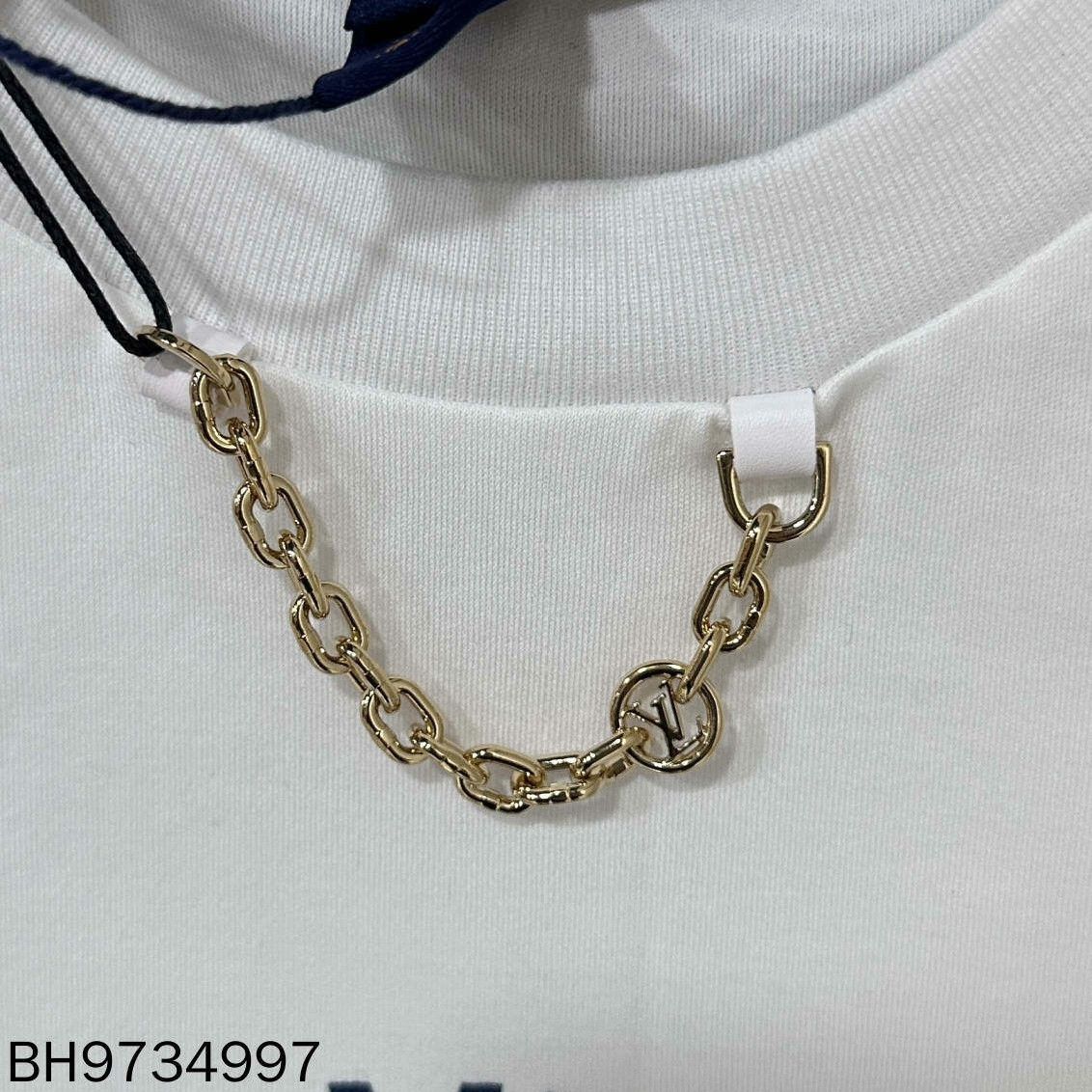 Louis Vuitton Louis Vuitton T-Shirt m Men Size US M / EU 48-50 / 2 - 8 Thumbnail
