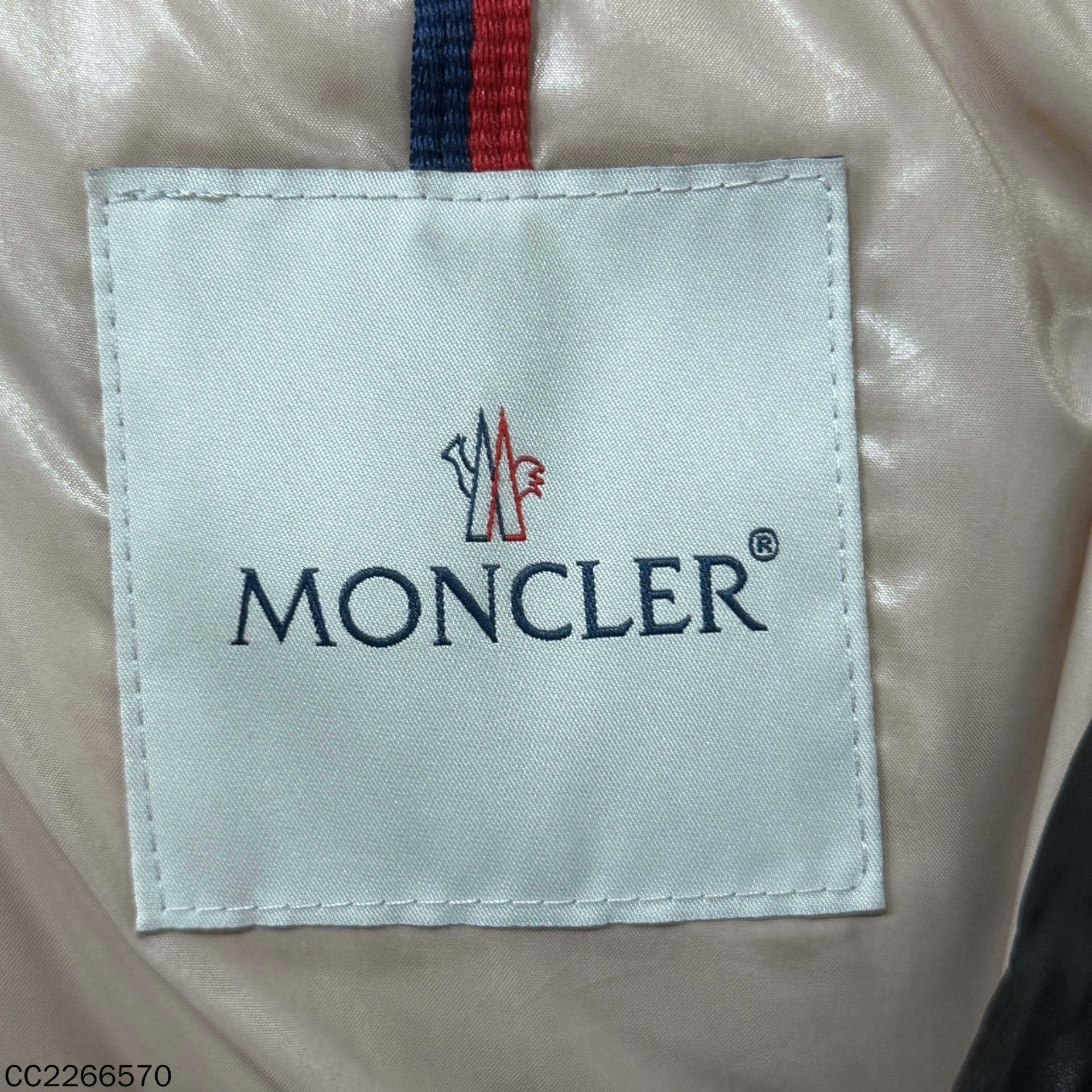Moncler Moncler Down Black Heavy Coat xs Men Size US XS / EU 42 / 0 - 4 Thumbnail