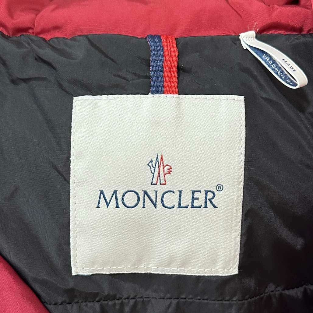 Moncler Moncler Down Red Down Jacket S Women Size S / US 4 / IT 40 - 6 Thumbnail
