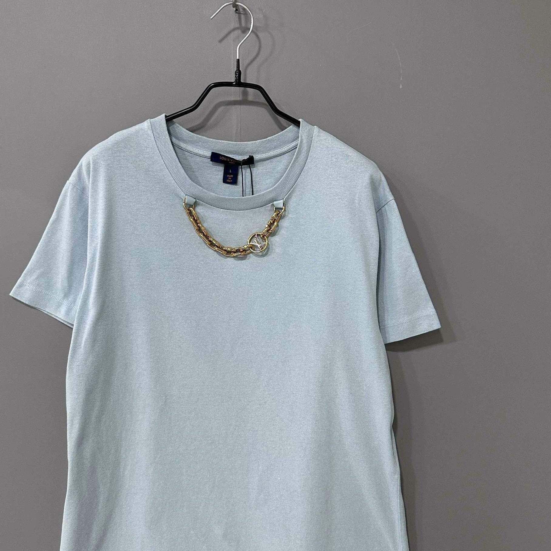 Louis Vuitton Louis Vuitton Retro Blue T-Shirt l Men Size US L / EU 52-54 / 3 - 3 Thumbnail