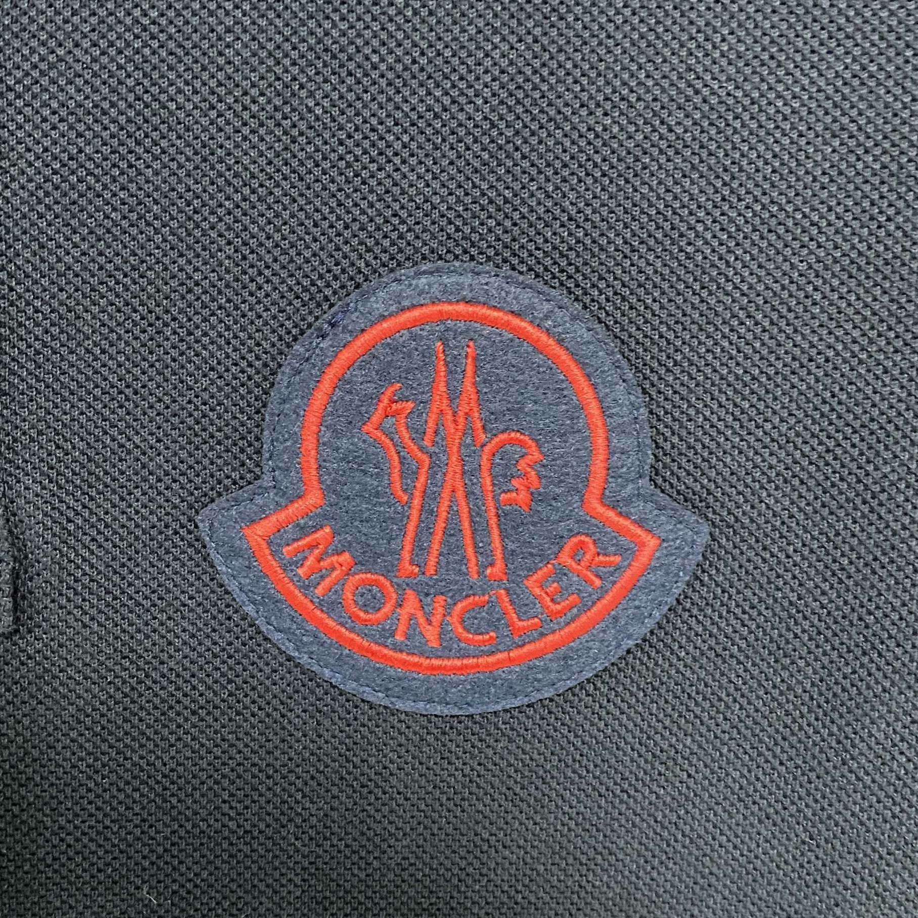 Moncler Moncler Black Polo s Men Size US S / EU 44-46 / 1 - 4 Thumbnail