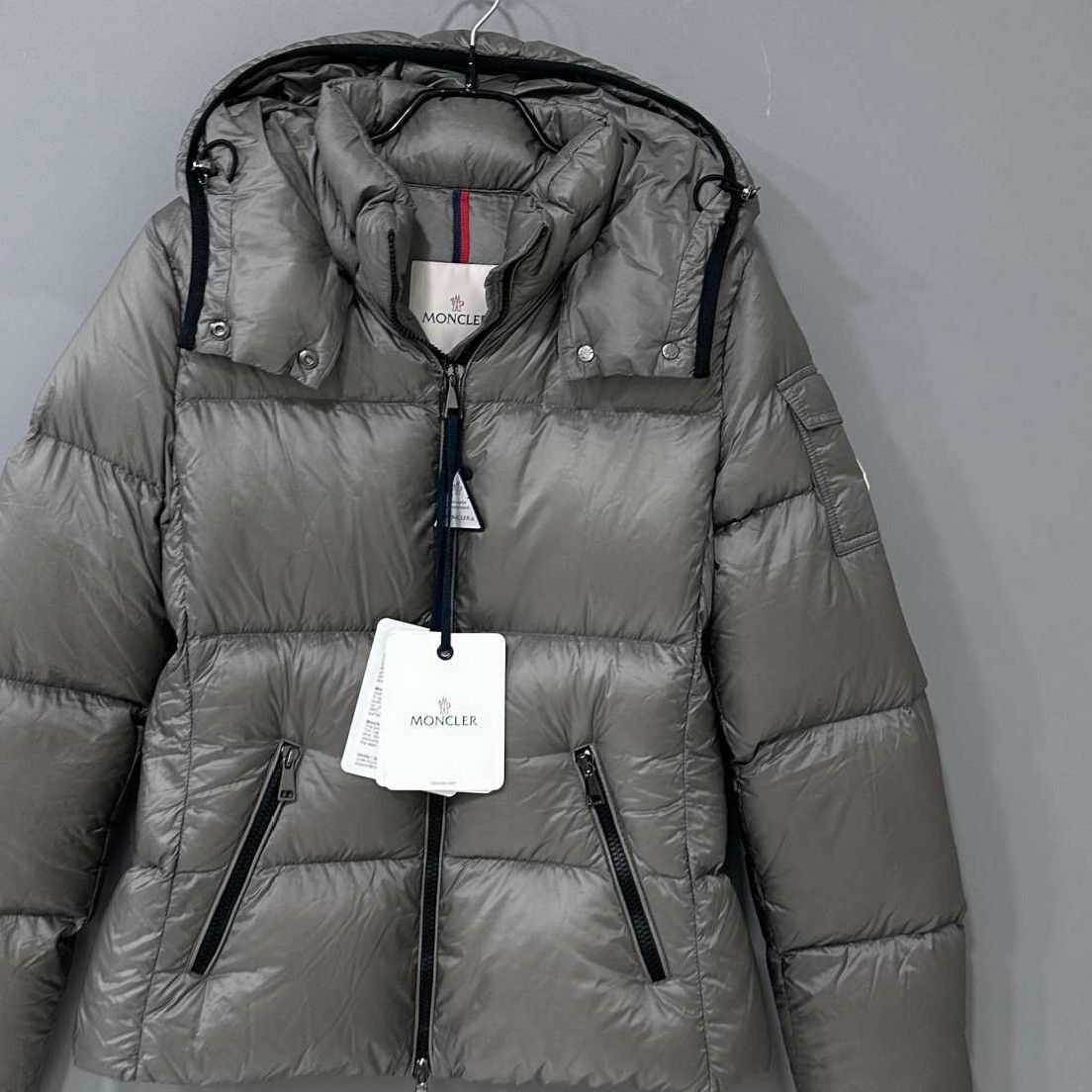 Moncler Moncler Down Gray Heavy Coat s Men Size US S / EU 44-46 / 1 - 2 Thumbnail