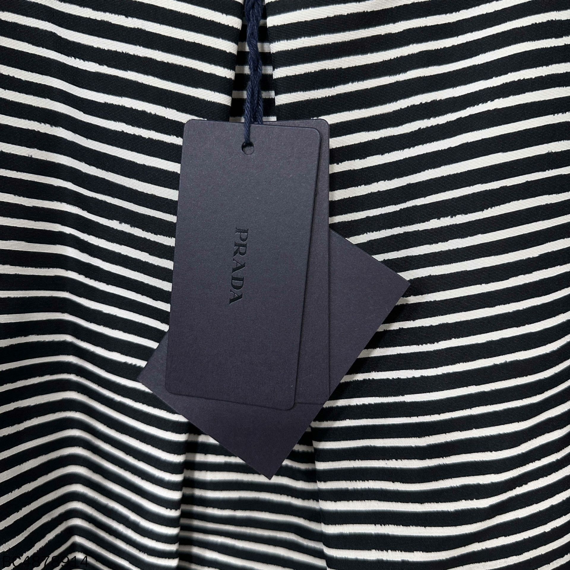 Prada Prada Striped Skirt 26 Women Size 26" / US 2 / IT 38 - 6 Thumbnail