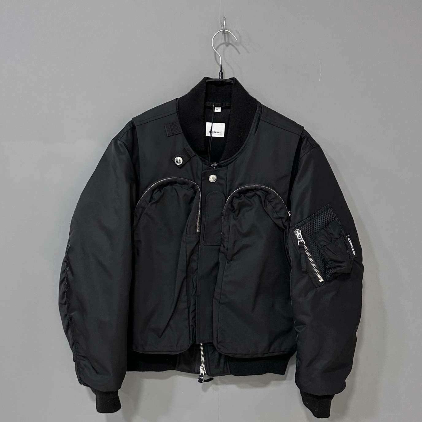 Burberry Burberry Black Light Jacket s Men Size US S / EU 44-46 / 1 - 2 Thumbnail