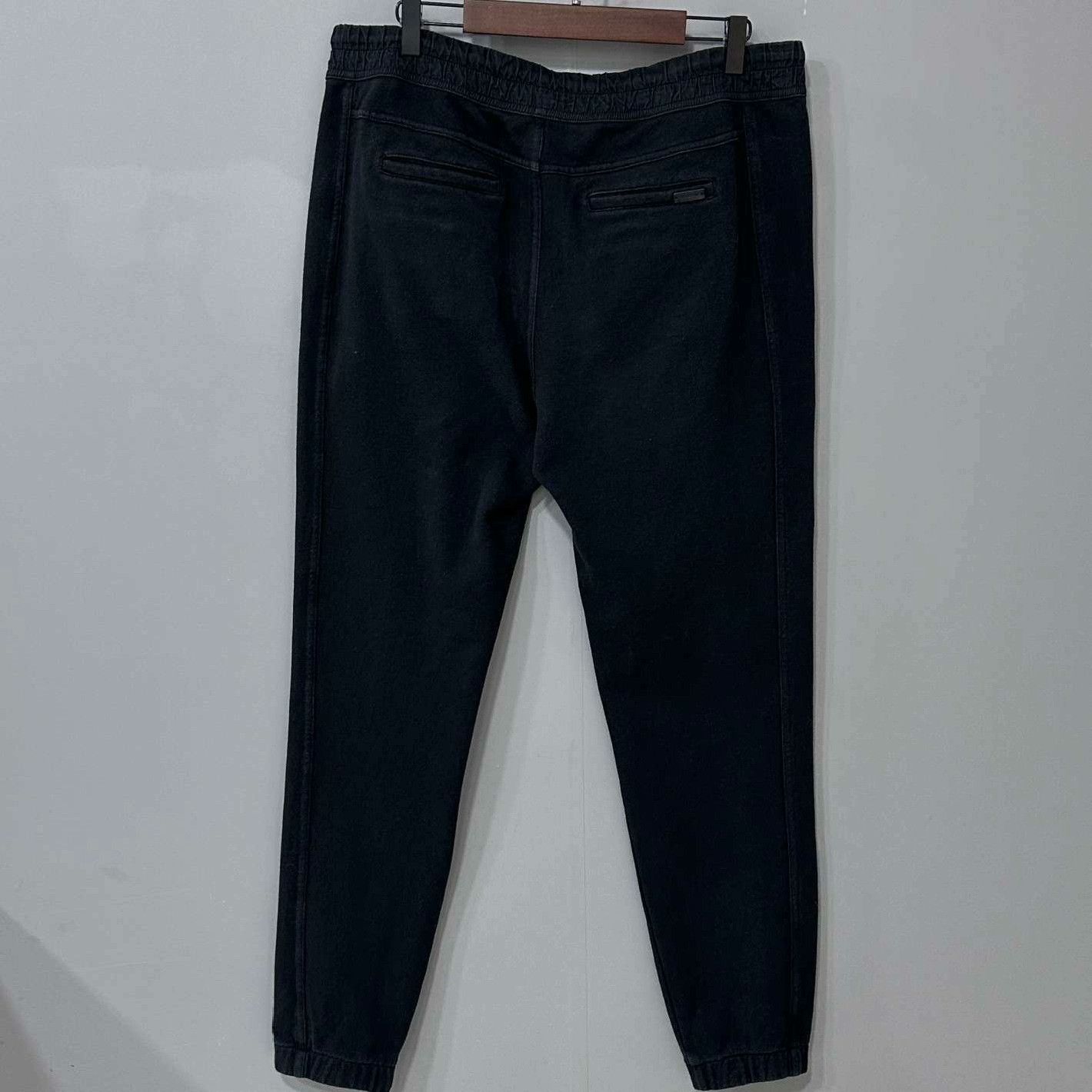 Saint Laurent Paris Saint Laurent Paris Retro Printed Casual Pants XL Men Size US 36 / EU 52 - 3 Thumbnail