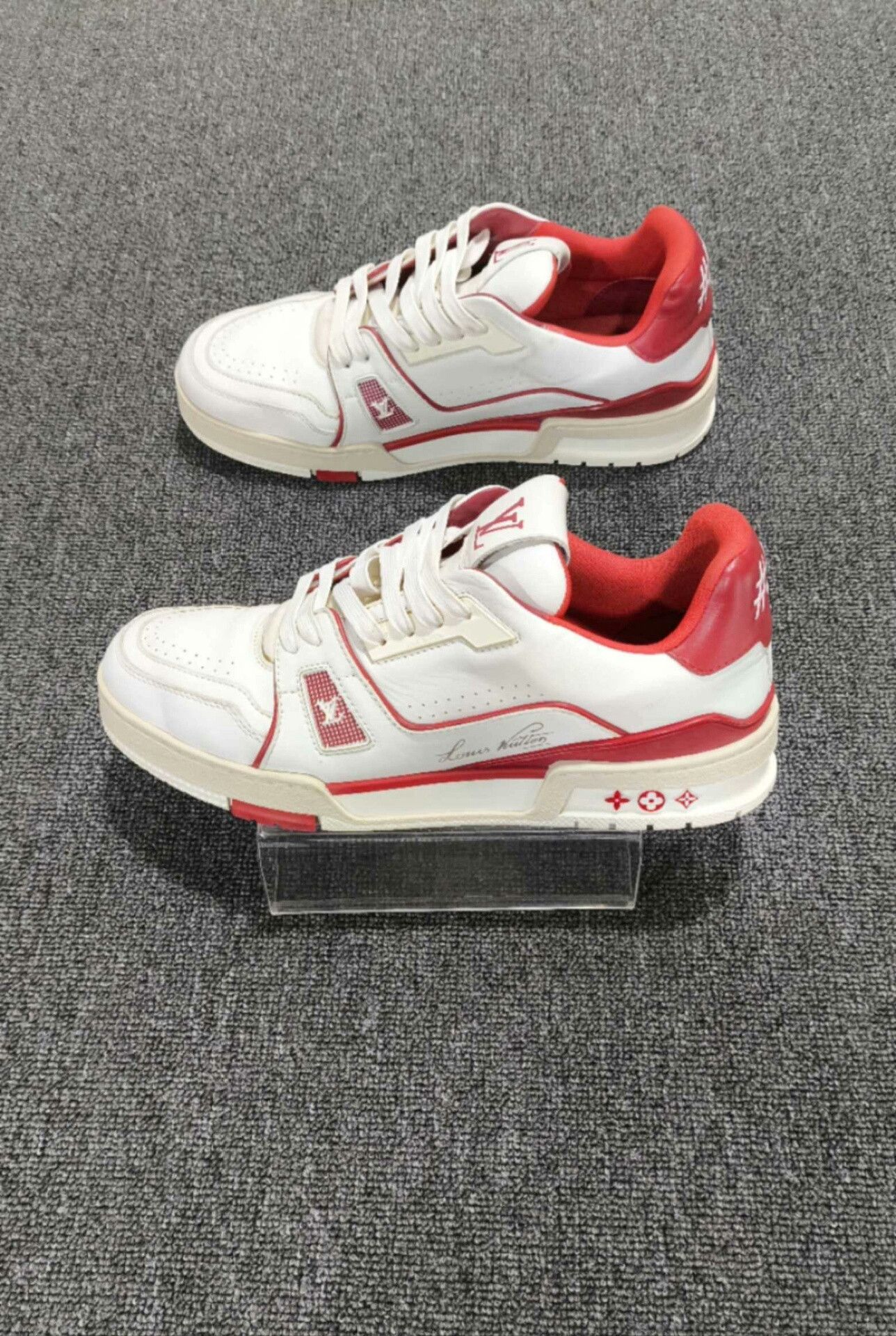 Louis Vuitton Louis Vuitton Training Red Lowtop Sneakers 9 Men Size US 9 / EU 42 - 4 Thumbnail
