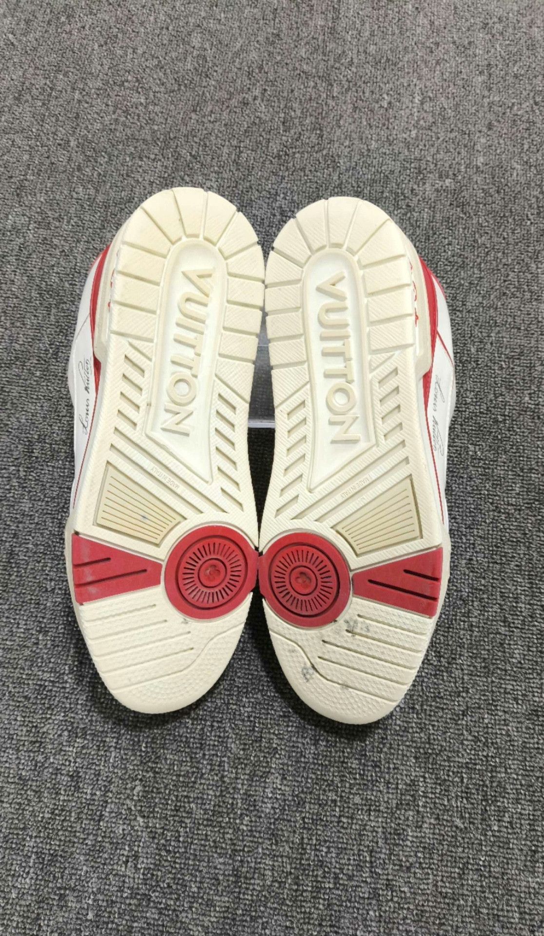 Louis Vuitton Louis Vuitton Training Red Lowtop Sneakers 9 Men Size US 9 / EU 42 - 6 Thumbnail