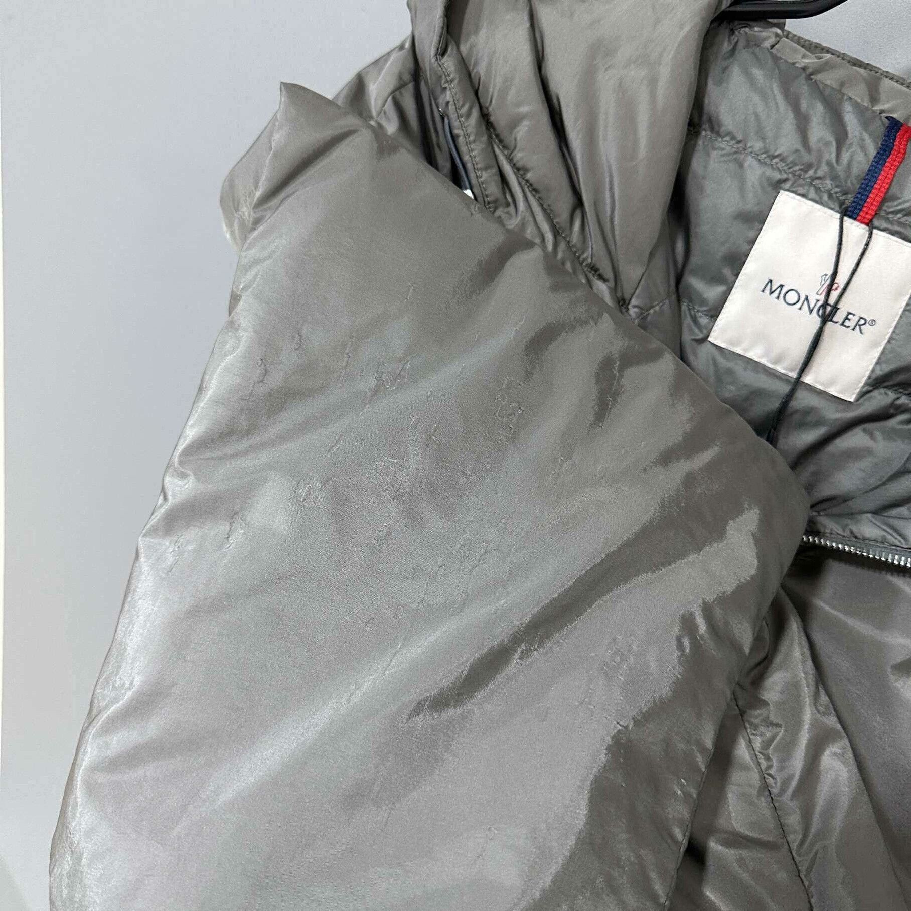 Moncler Moncler Down Heavy Coat m Men Size US M / EU 48-50 / 2 - 7 Thumbnail