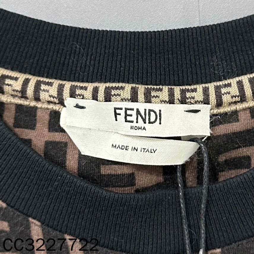 Fendi Fendi Embroidered T-Shirt xs Men Size US XS / EU 42 / 0 - 5 Thumbnail