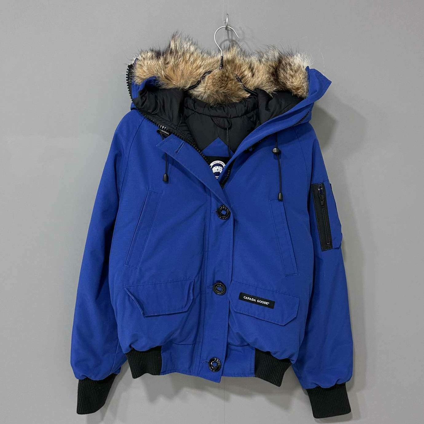 Canada Goose Canada Goose Down Blue Heavy Coat s Men Size US S / EU 44-46 / 1 - 2 Thumbnail