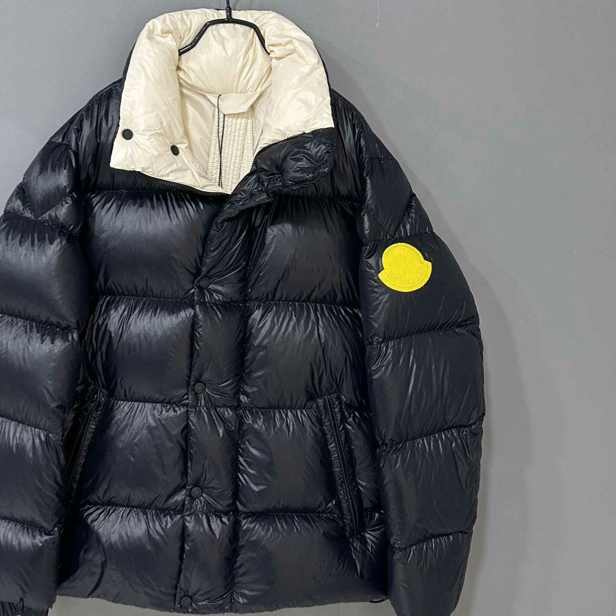 Moncler Moncler Down Heavy Coat s Men Size US S / EU 44-46 / 1 - 2 Thumbnail