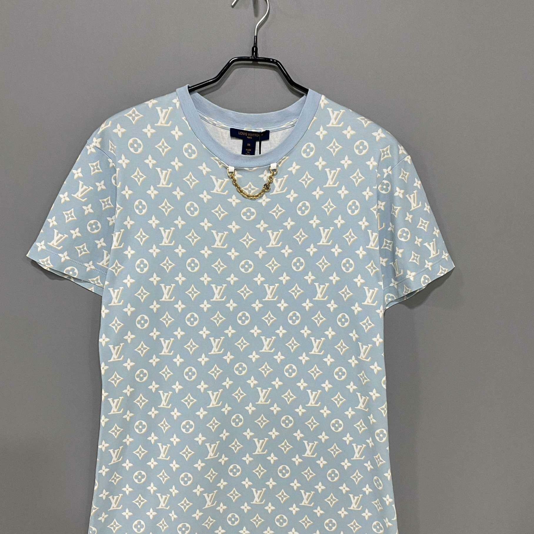 Louis Vuitton Louis Vuitton T-Shirt M Women Size M / US 6-8 / IT 42-44 - 2 Thumbnail