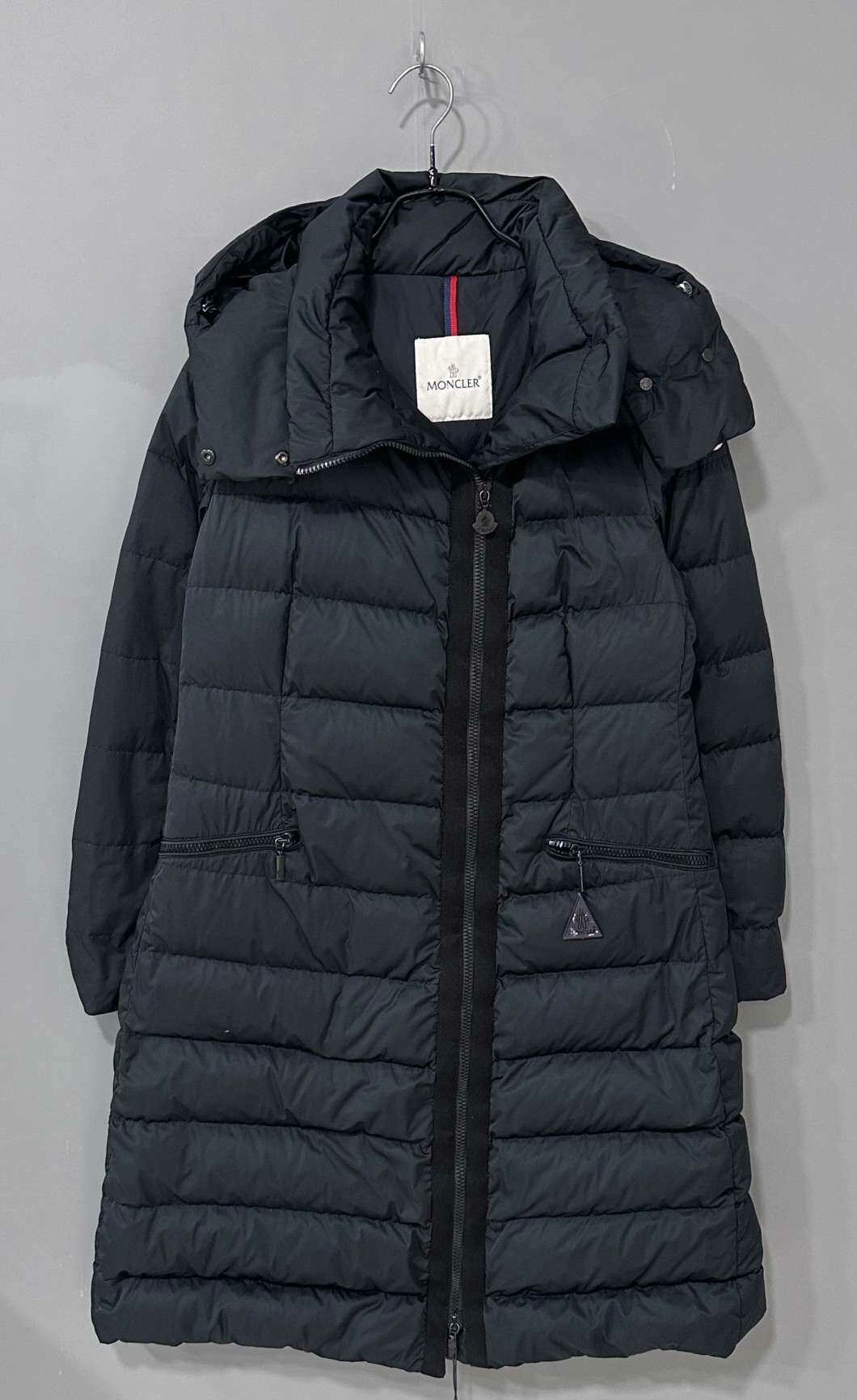 Moncler Moncler Down Long Black Down Jacket M Women Size M / US 6-8 / IT 42-44 - 2 Thumbnail