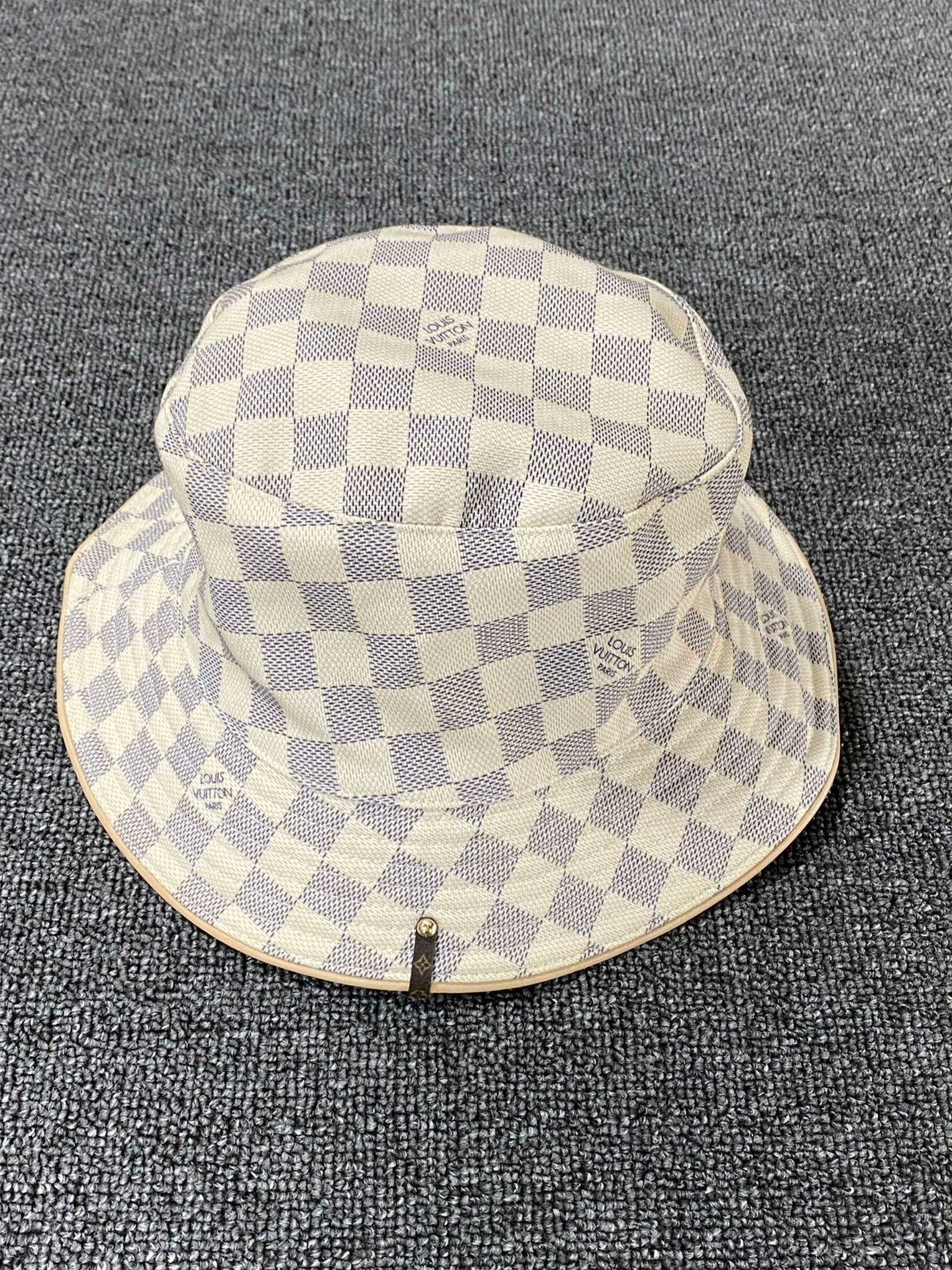 Louis Vuitton Louis Vuitton Retro Beige Hat one size Men Size ONE SIZE - 2 Thumbnail
