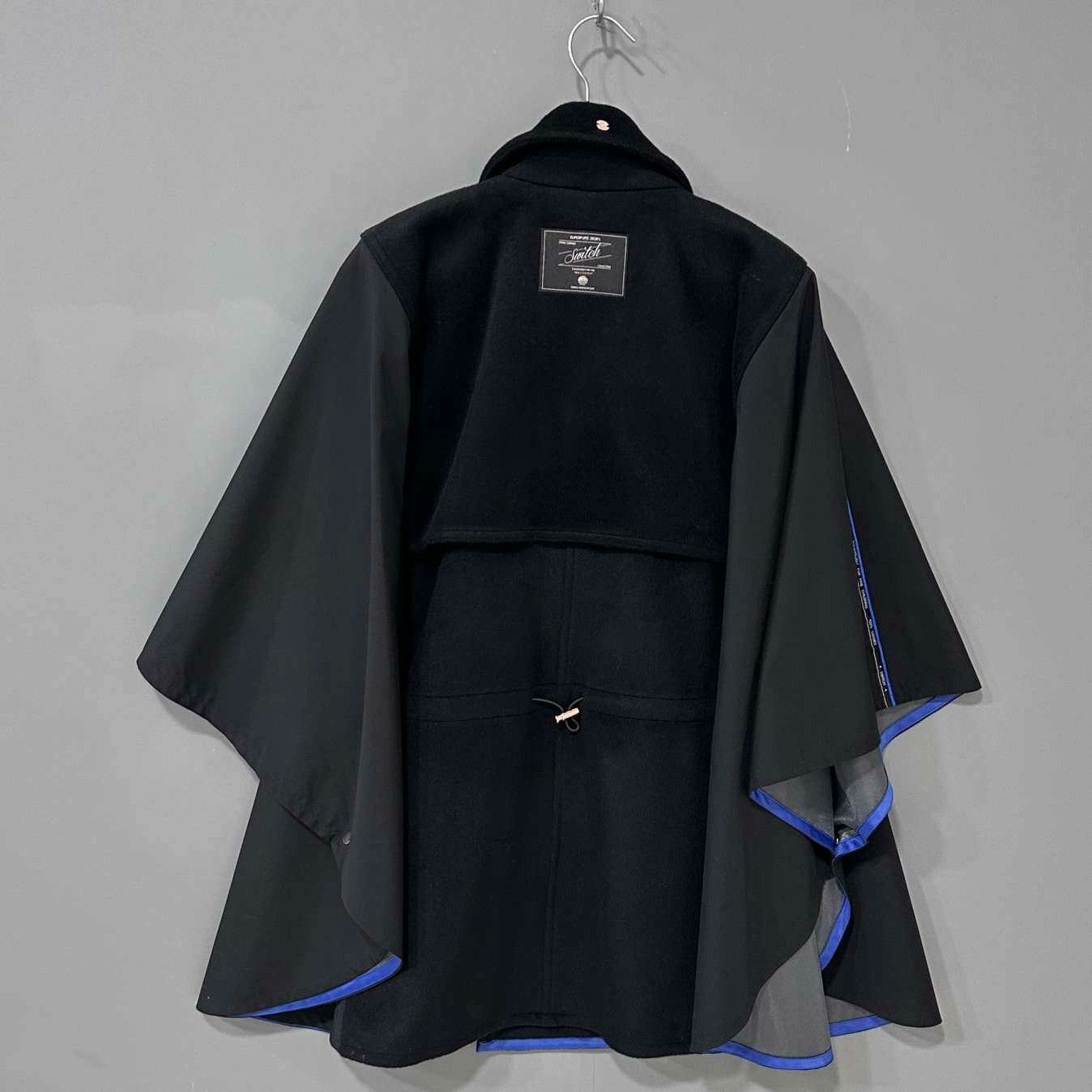 Givenchy Givenchy Black Coat M Women Size M / US 6-8 / IT 42-44 - 2 Thumbnail