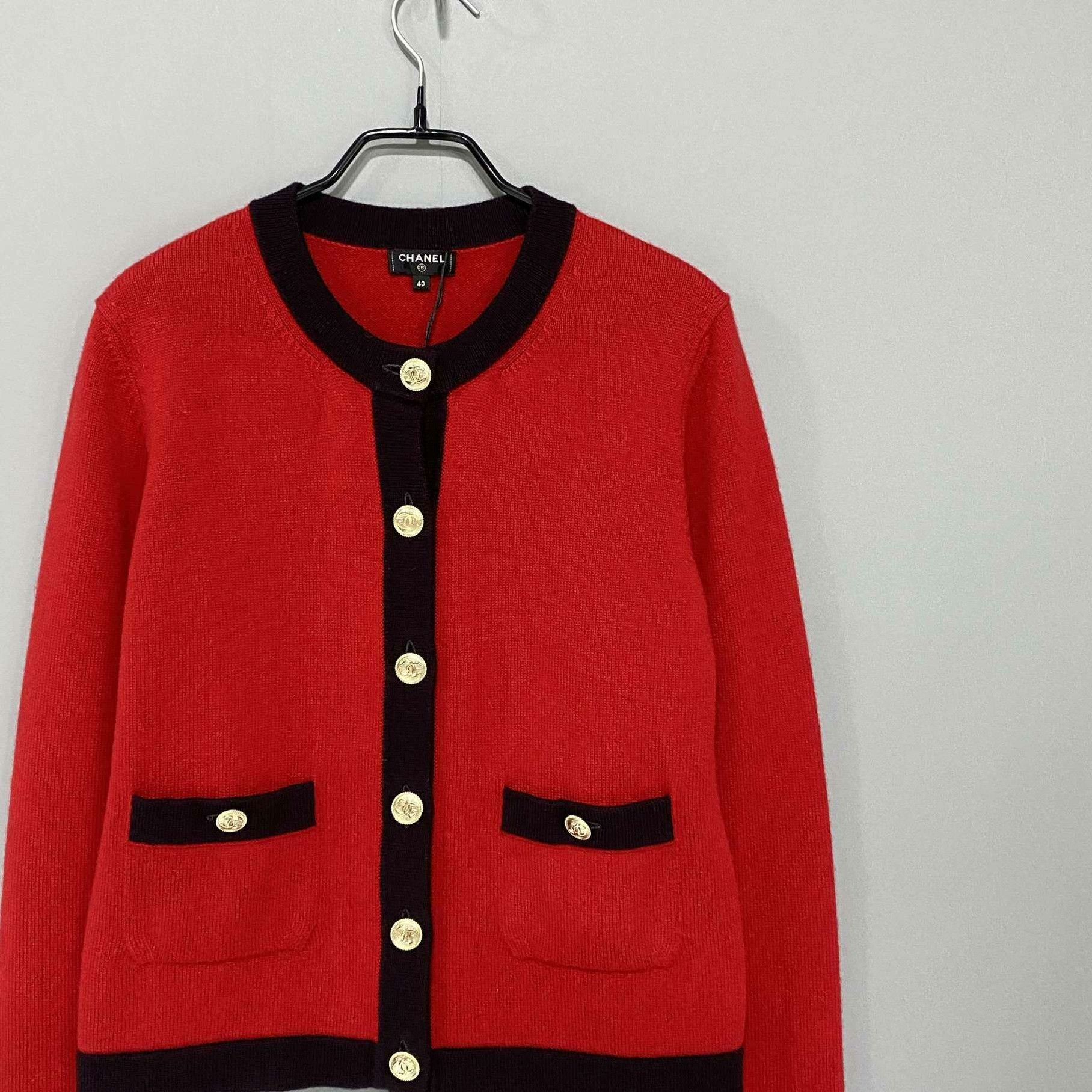 Chanel Chanel Red Sweater M Women Size M / US 6-8 / IT 42-44 - 2 Thumbnail