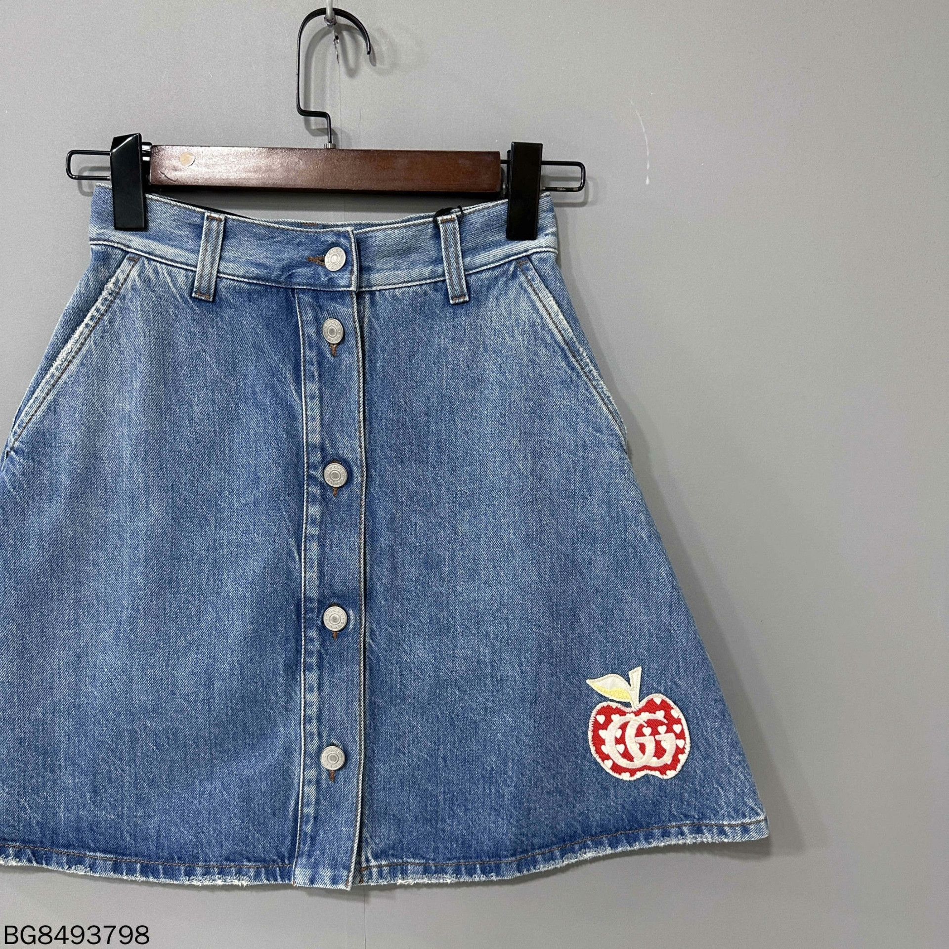 Gucci Gucci Skirt 36 Women Size 36" / US 14 / IT 50 - 2 Thumbnail