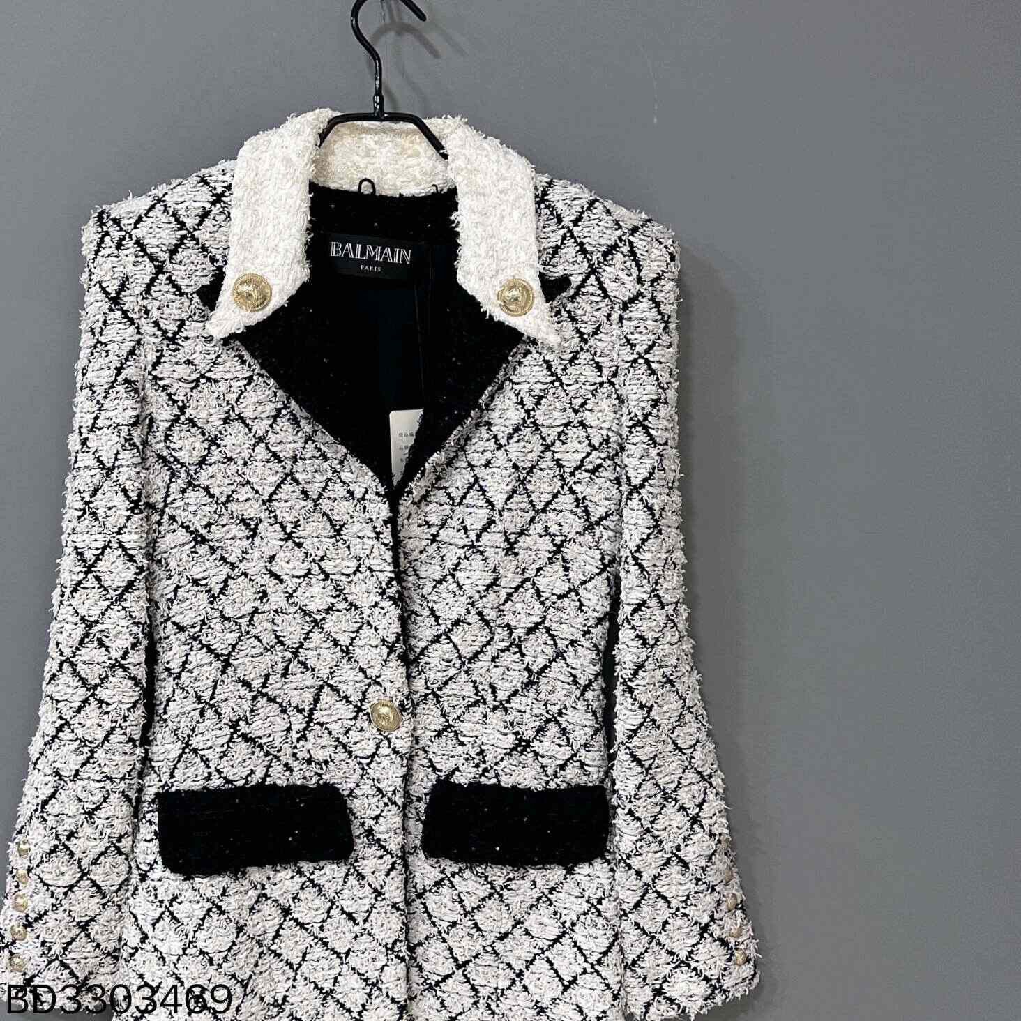 Balmain Balmain Plaid White Coat S Women Size S / US 4 / IT 40 - 2 Thumbnail