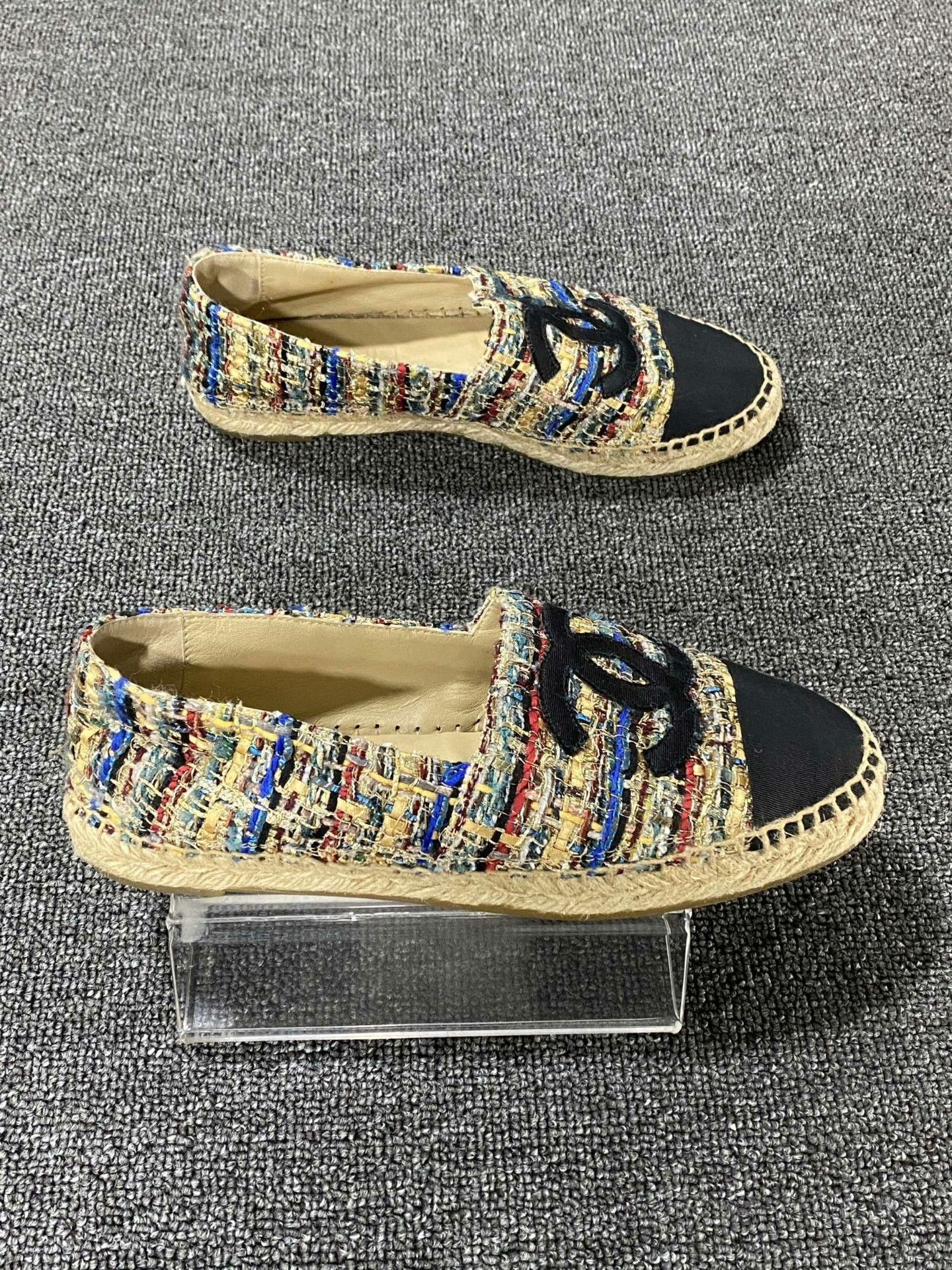 Chanel Chanel Knit Lowtop Sneakers us_7-5 Women Size US 7.5 / IT 37.5 - 3 Thumbnail