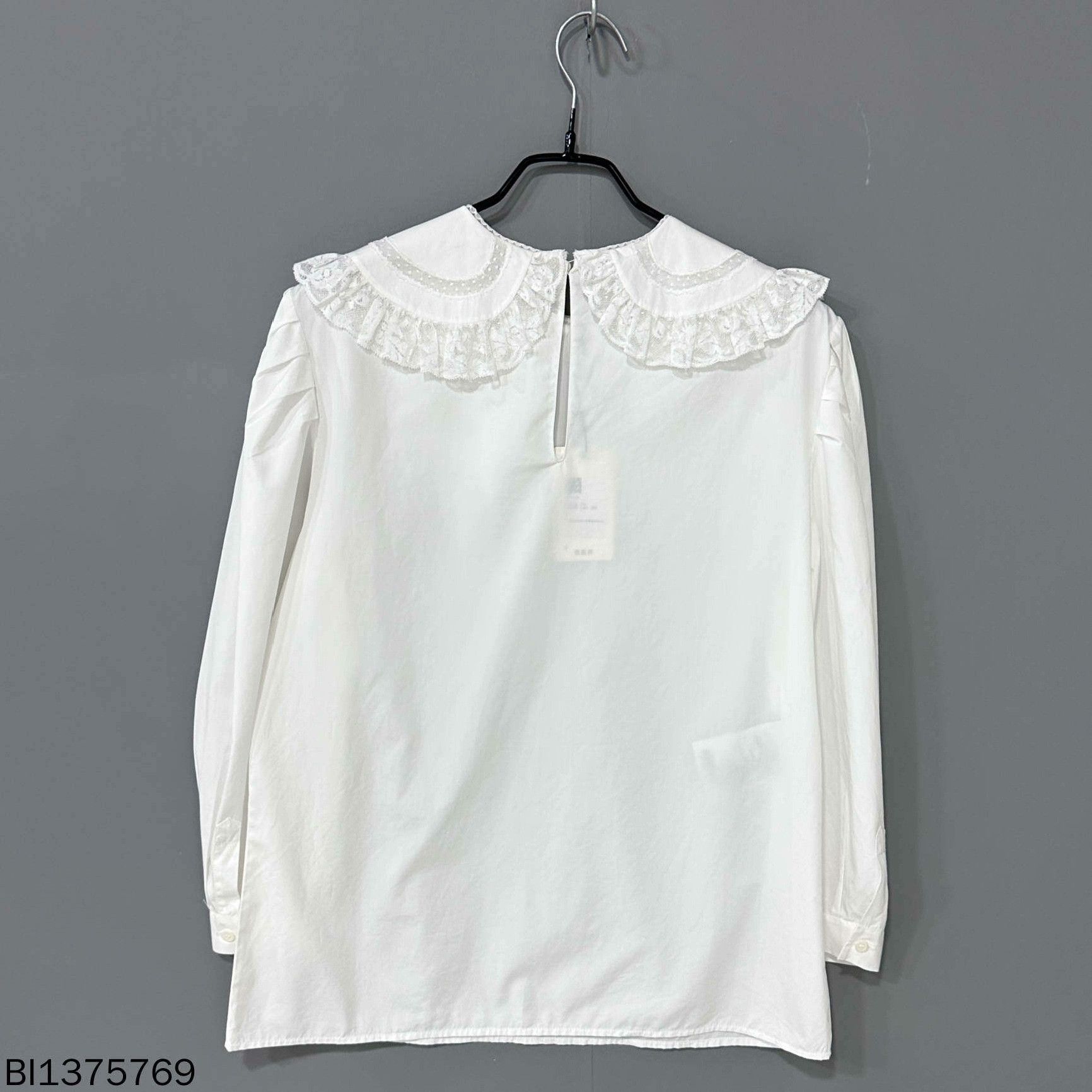 Miu Miu Miu Miu Button Up M Women Size M / US 6-8 / IT 42-44 - 3 Thumbnail
