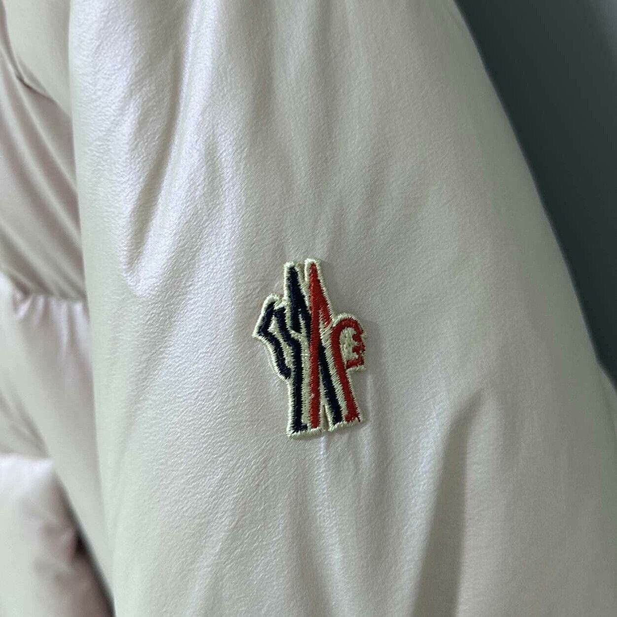 Moncler Moncler Down Pink Heavy Coat s Men Size US S / EU 44-46 / 1 - 5 Thumbnail