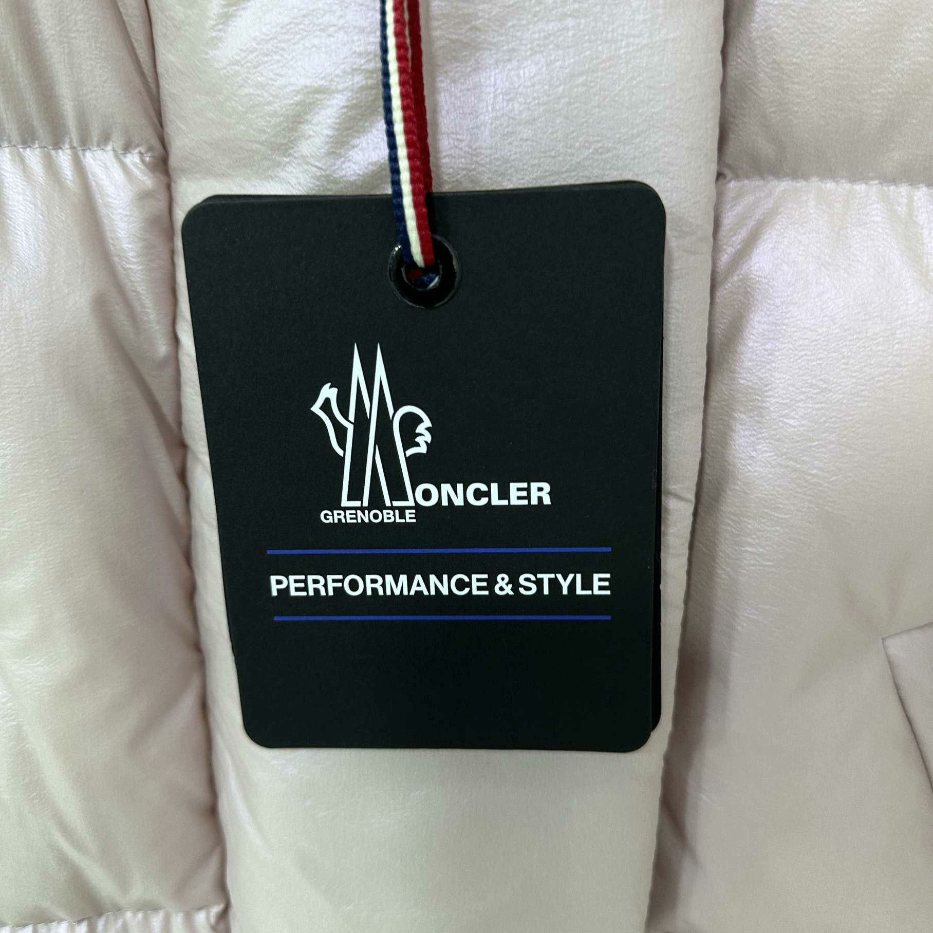 Moncler Moncler Down Pink Heavy Coat s Men Size US S / EU 44-46 / 1 - 7 Thumbnail