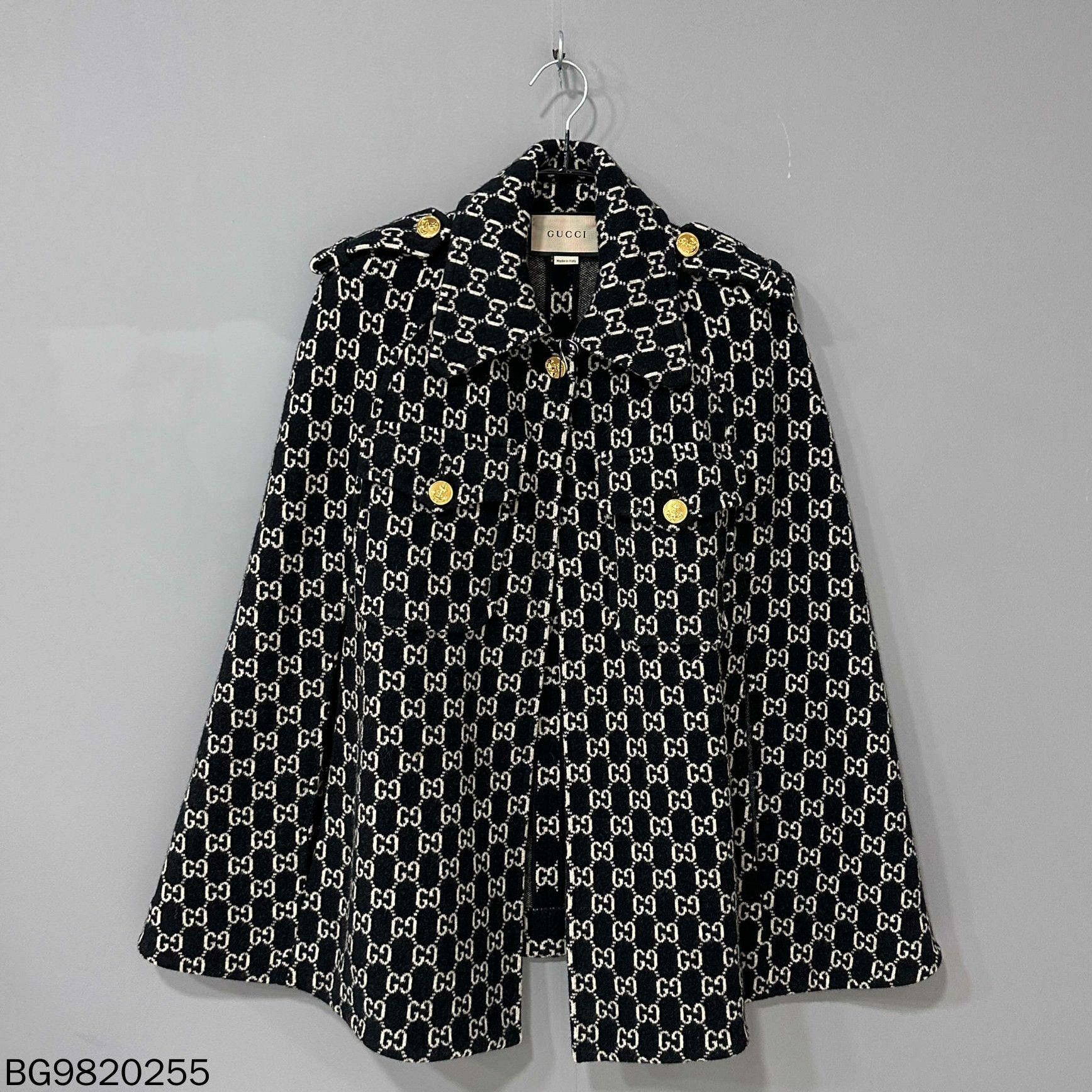 Gucci Gucci Gold Jacket XS Women Size XS / US 0-2 / IT 36-38 - 2 Thumbnail