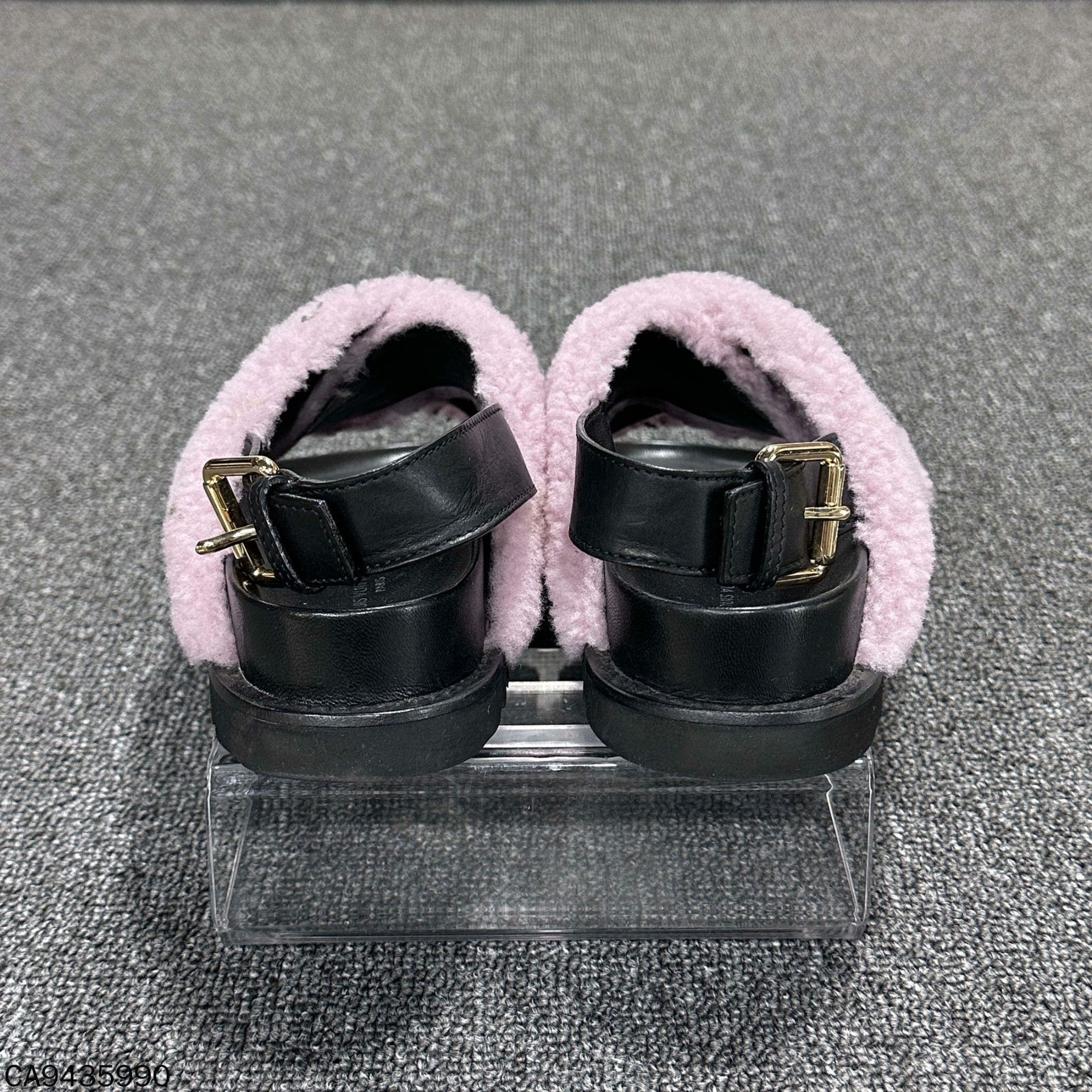 Louis Vuitton Louis Vuitton Pink Sandals 35 Women Size US 5 / IT 35 - 5 Thumbnail