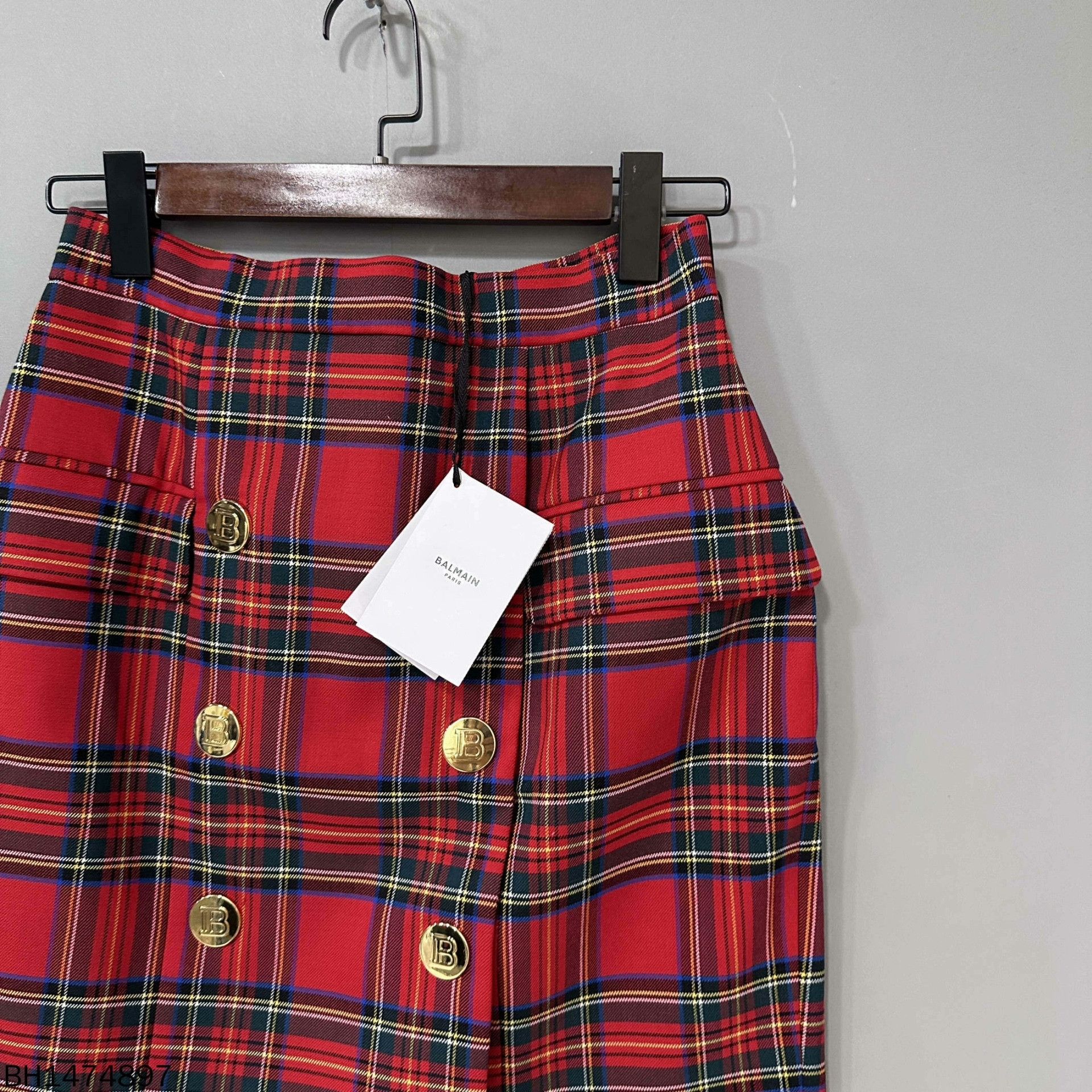 Balmain Balmain Plaid Red Skirt 36 Women Size 36" / US 14 / IT 50 - 2 Thumbnail