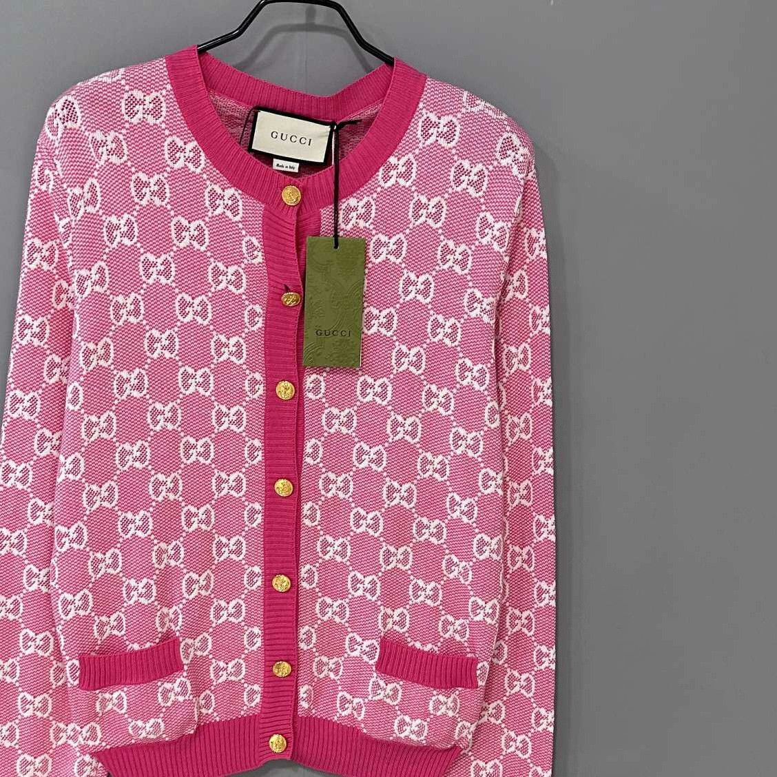 Gucci Gucci Pink Sweater L Women Size L / US 10 / IT 46 - 2 Thumbnail