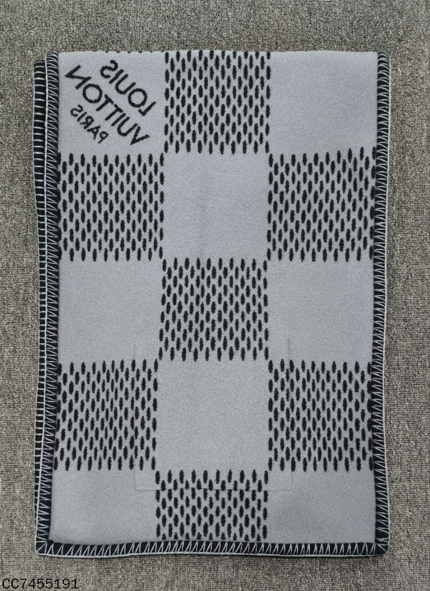 Louis Vuitton Louis Vuitton Retro Multi Scarf one size Men Size ONE SIZE - 5 Thumbnail