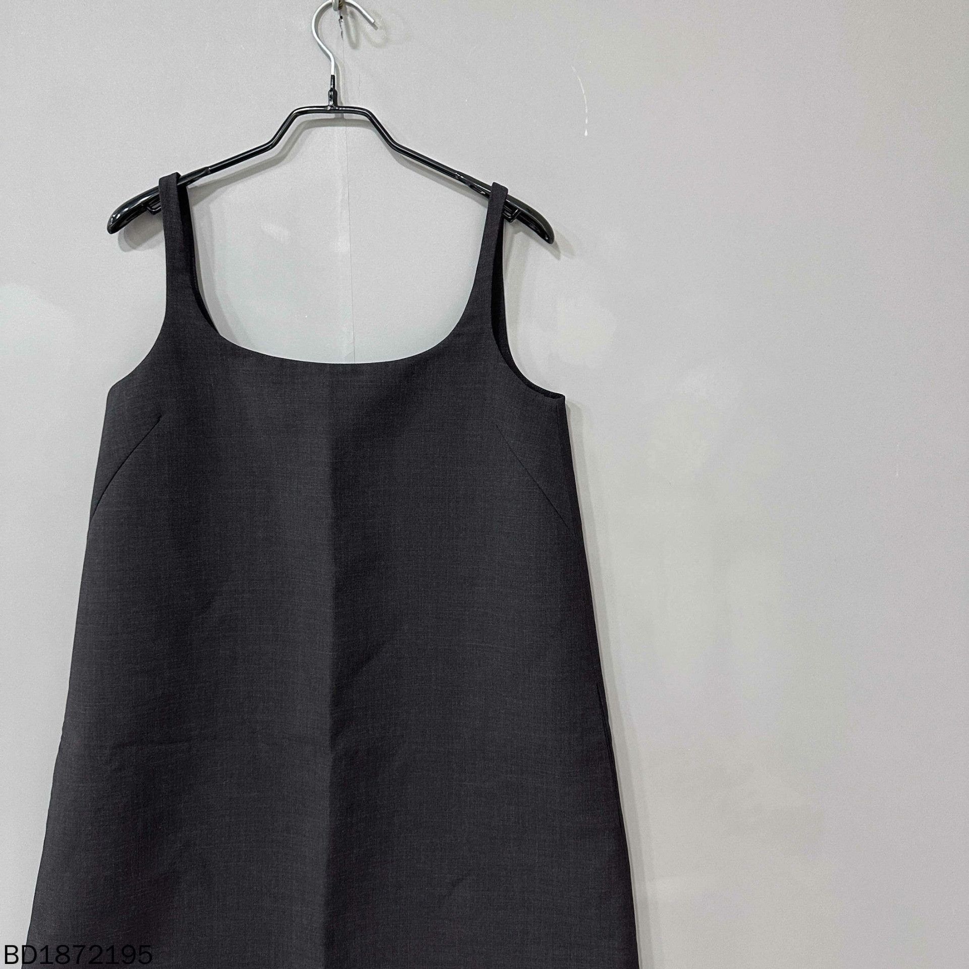 Prada Prada Black T-Shirt M Women Size M / US 6-8 / IT 42-44 - 2 Thumbnail