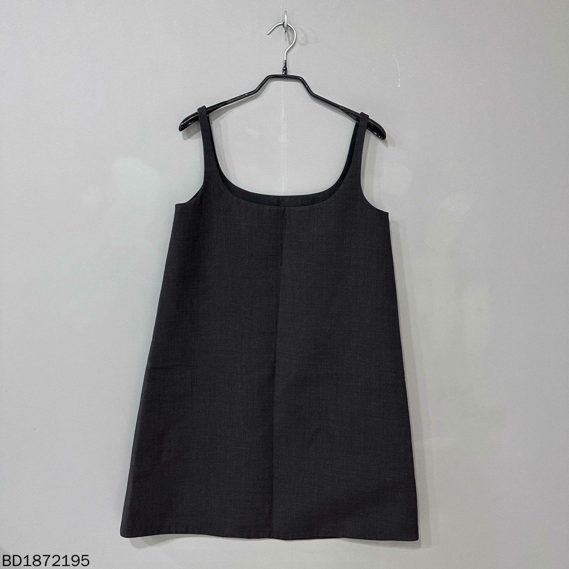 Prada Prada Black T-Shirt M Women Size M / US 6-8 / IT 42-44 - 3 Thumbnail