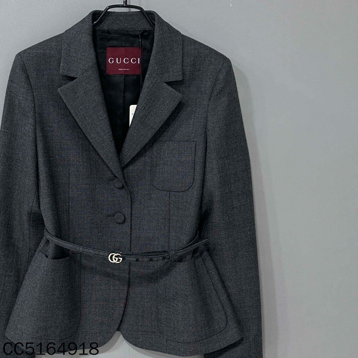 Gucci Gucci Retro Jacket M Women Size M / US 6-8 / IT 42-44 - 2 Thumbnail